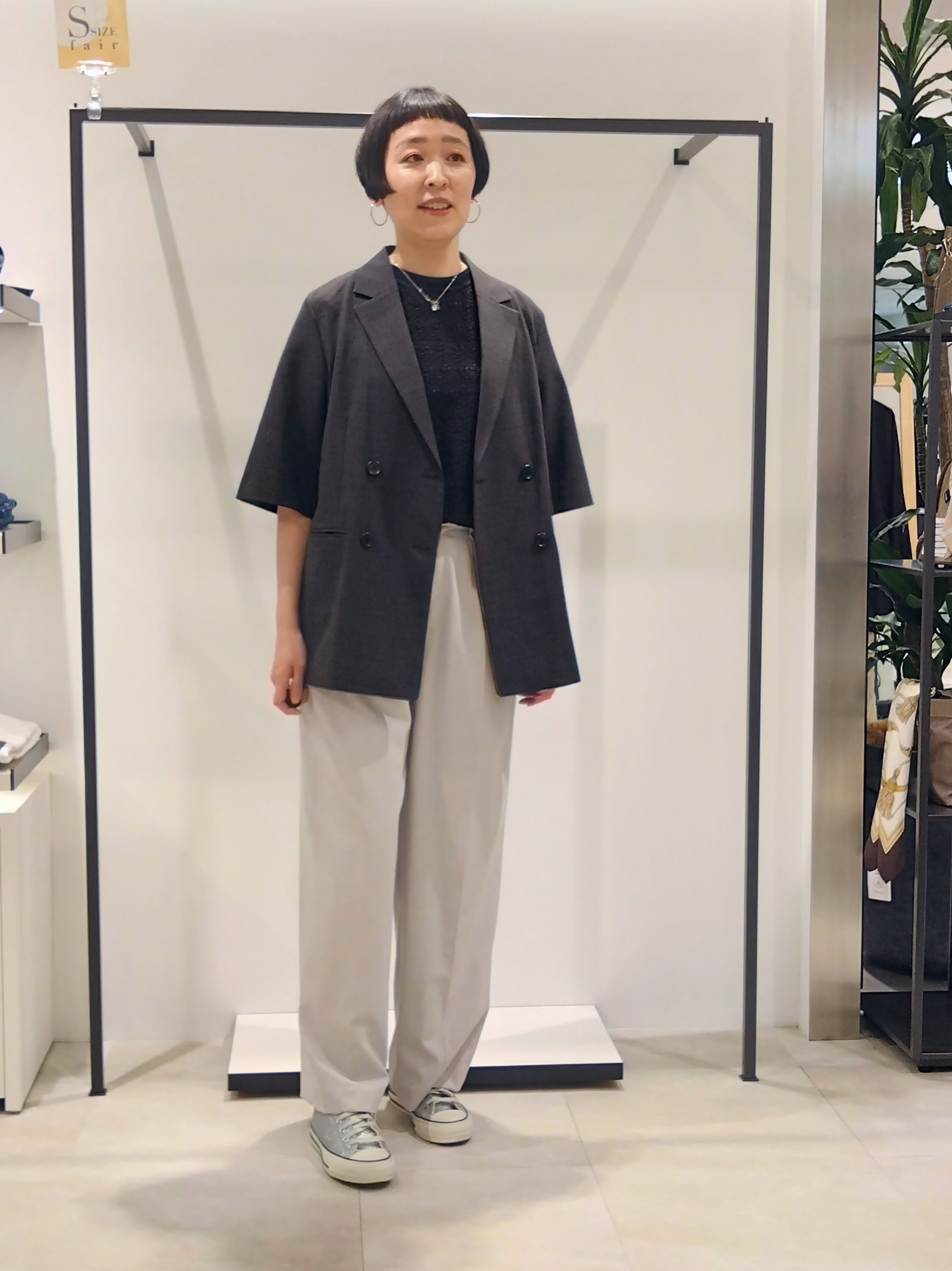 まちこさんの「UNTITLED｜【シワになりにくい/セットアップ可/接触冷感】ハーフスリーブジャケット」を使ったコーディネート