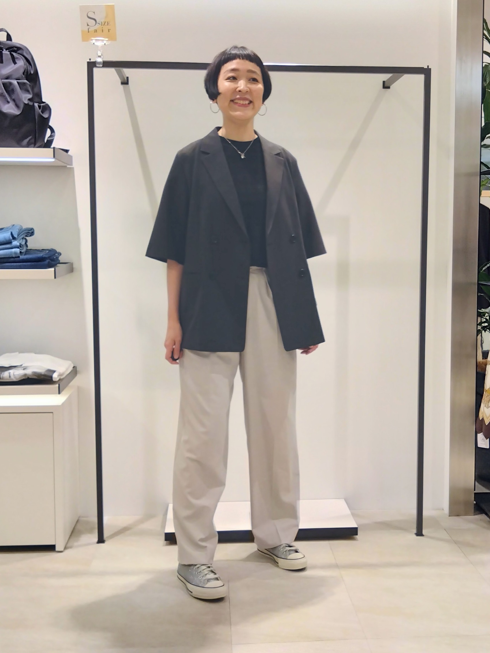まちこさんの「UNTITLED｜【シワになりにくい/セットアップ可/接触冷感】ハーフスリーブジャケット」を使ったコーディネート