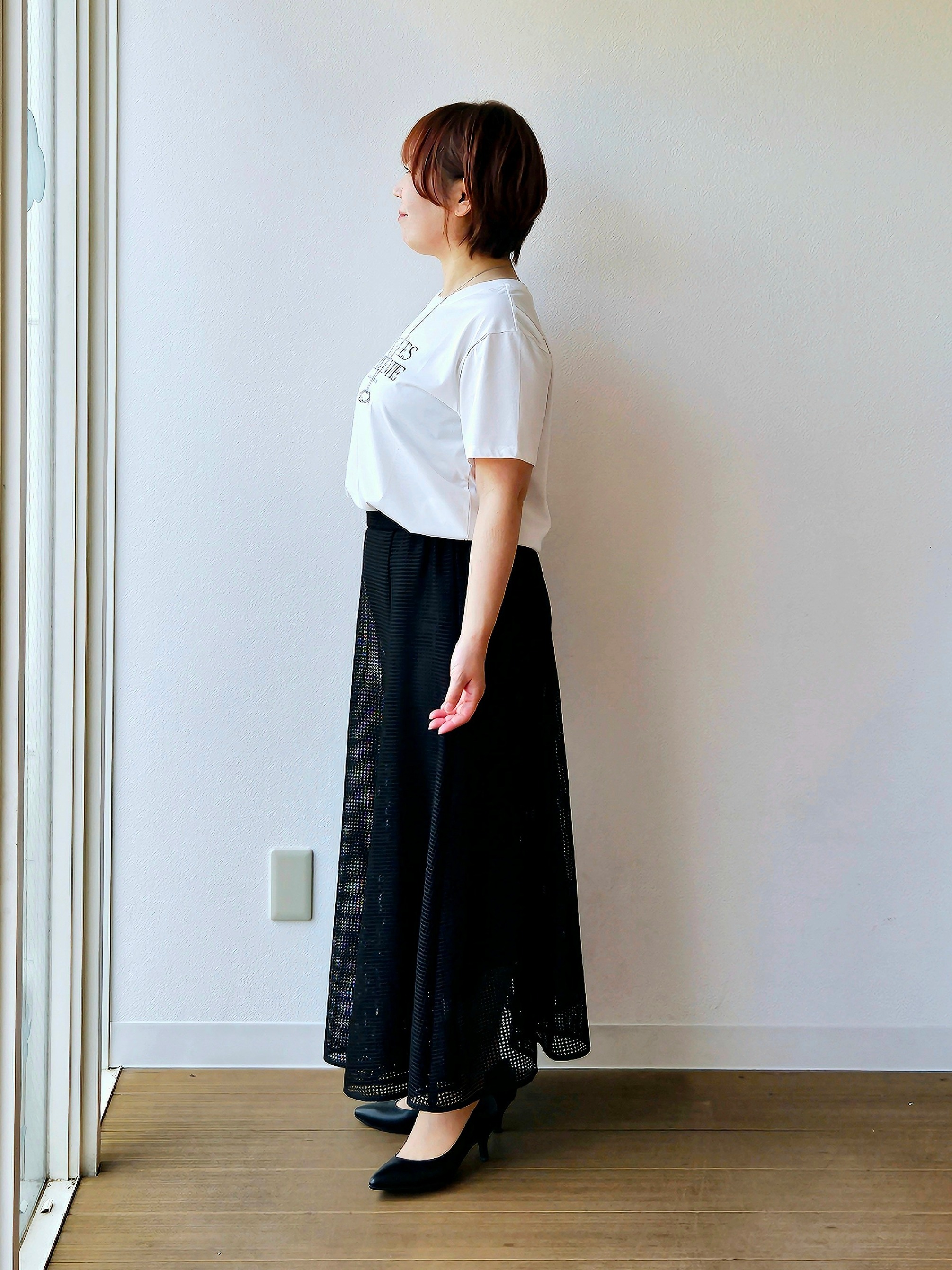 やじまさんの「UNTITLED｜【古畑星夏さん着用/ロゴ/プリント】グラフィックTシャツ」を使ったコーディネート