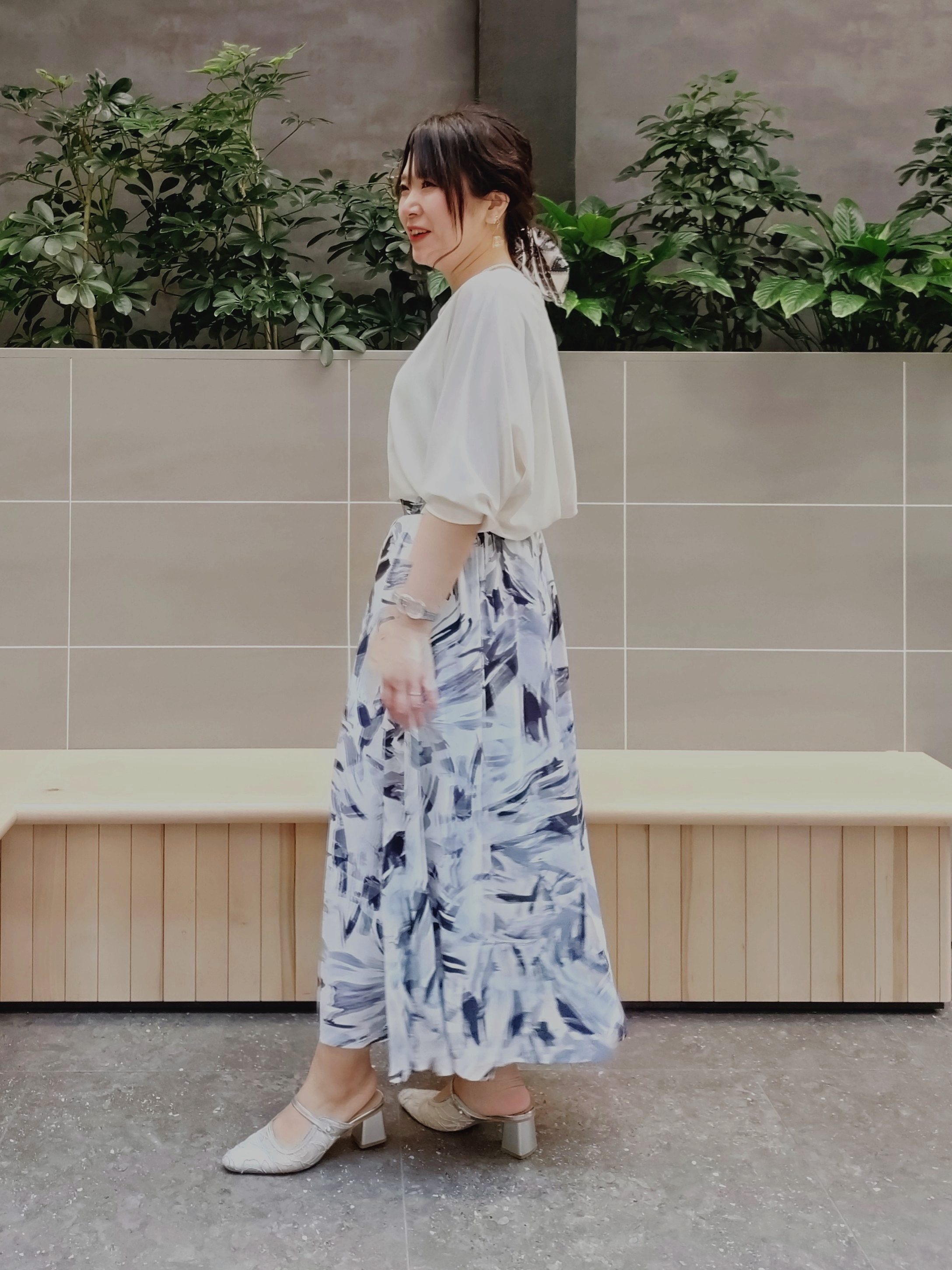 TOMOMIさんの「INDIVI｜【接触冷感／透湿／着る日傘】ノーカラージャケット」を使ったコーディネート