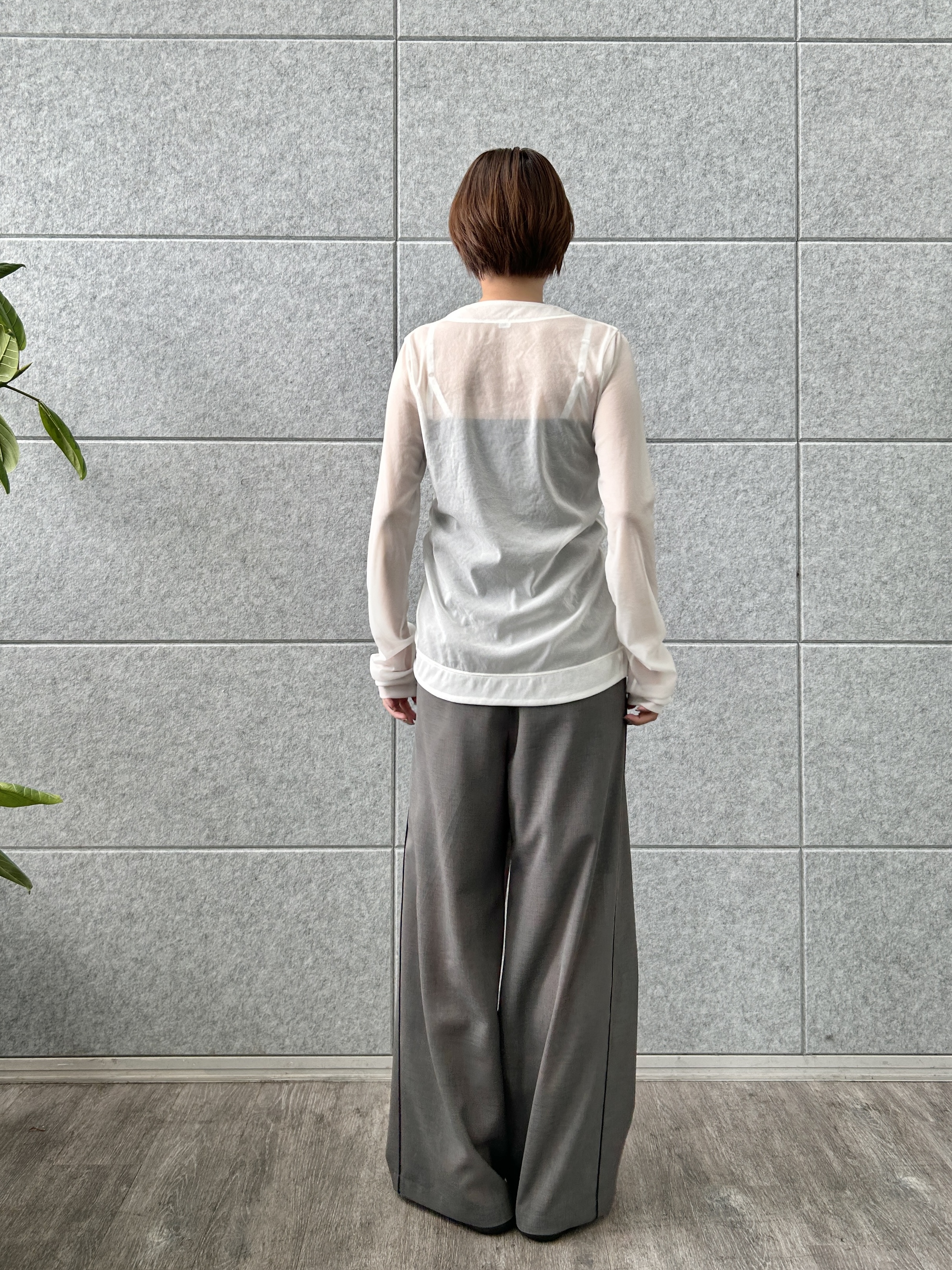 harunaさんの「CODE A｜sheer code easy pants」を使ったコーディネート