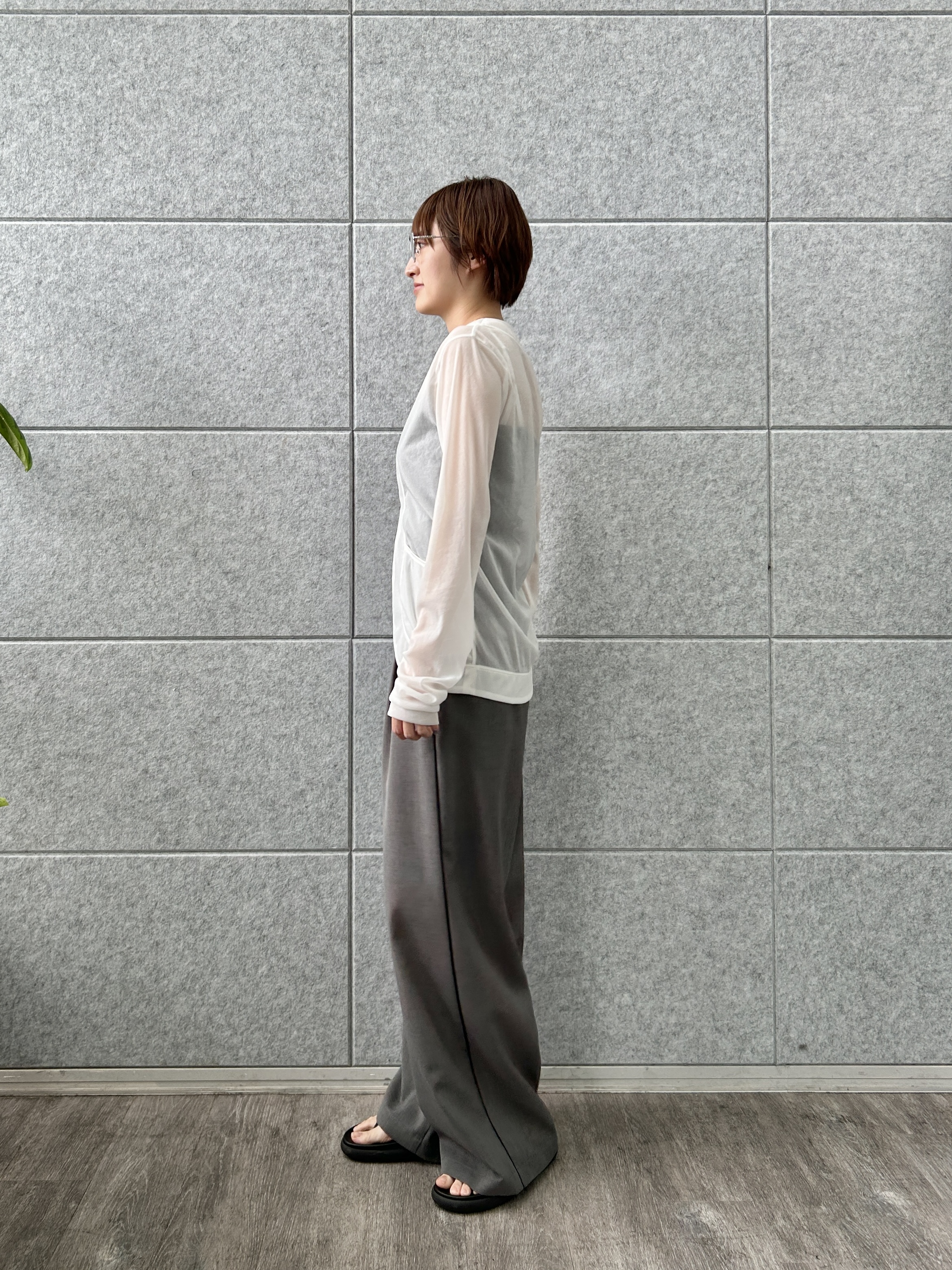 harunaさんの「CODE A｜sheer code easy pants」を使ったコーディネート