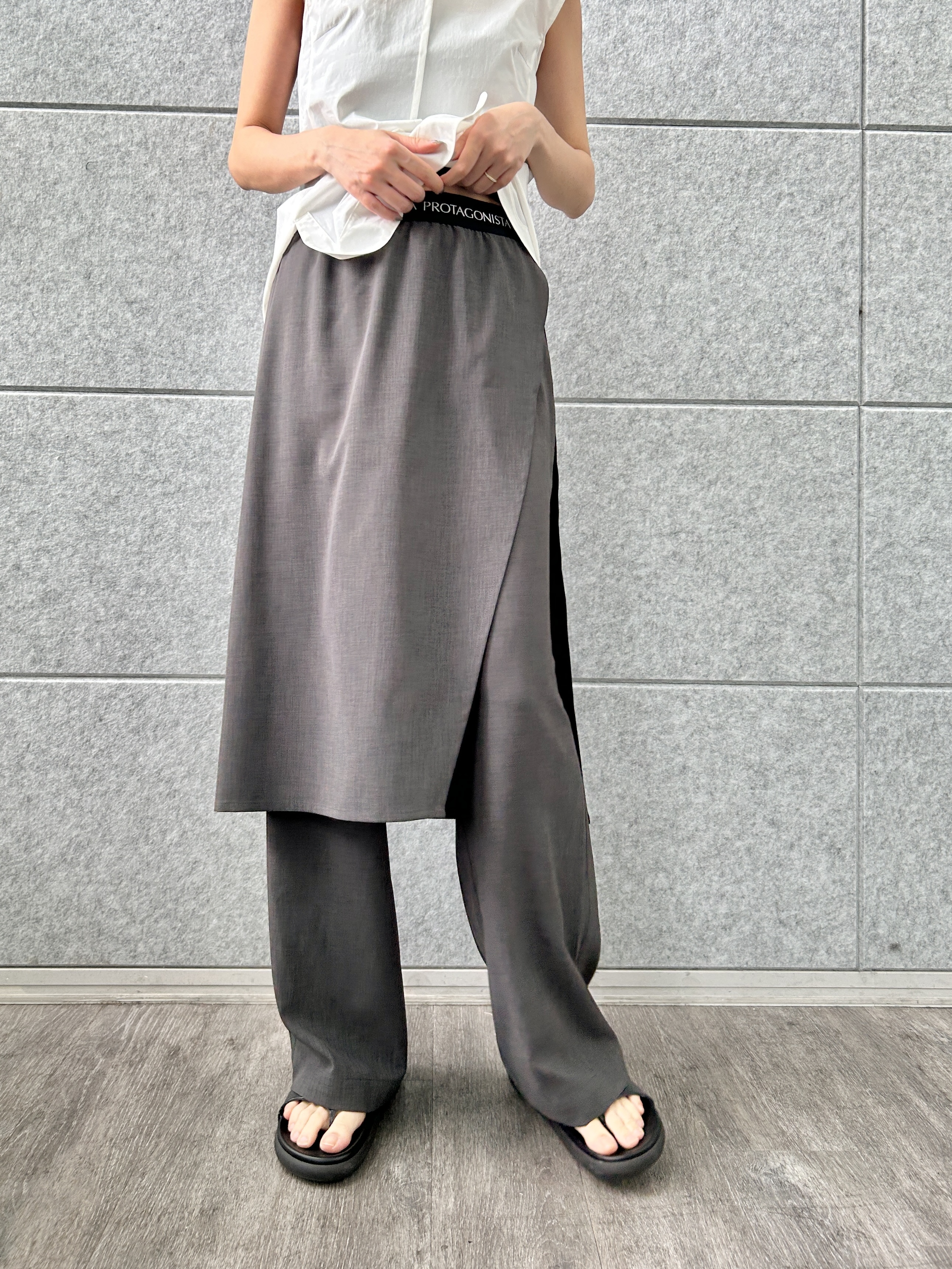 harunaさんの「CODE A｜back tack blouse」を使ったコーディネート