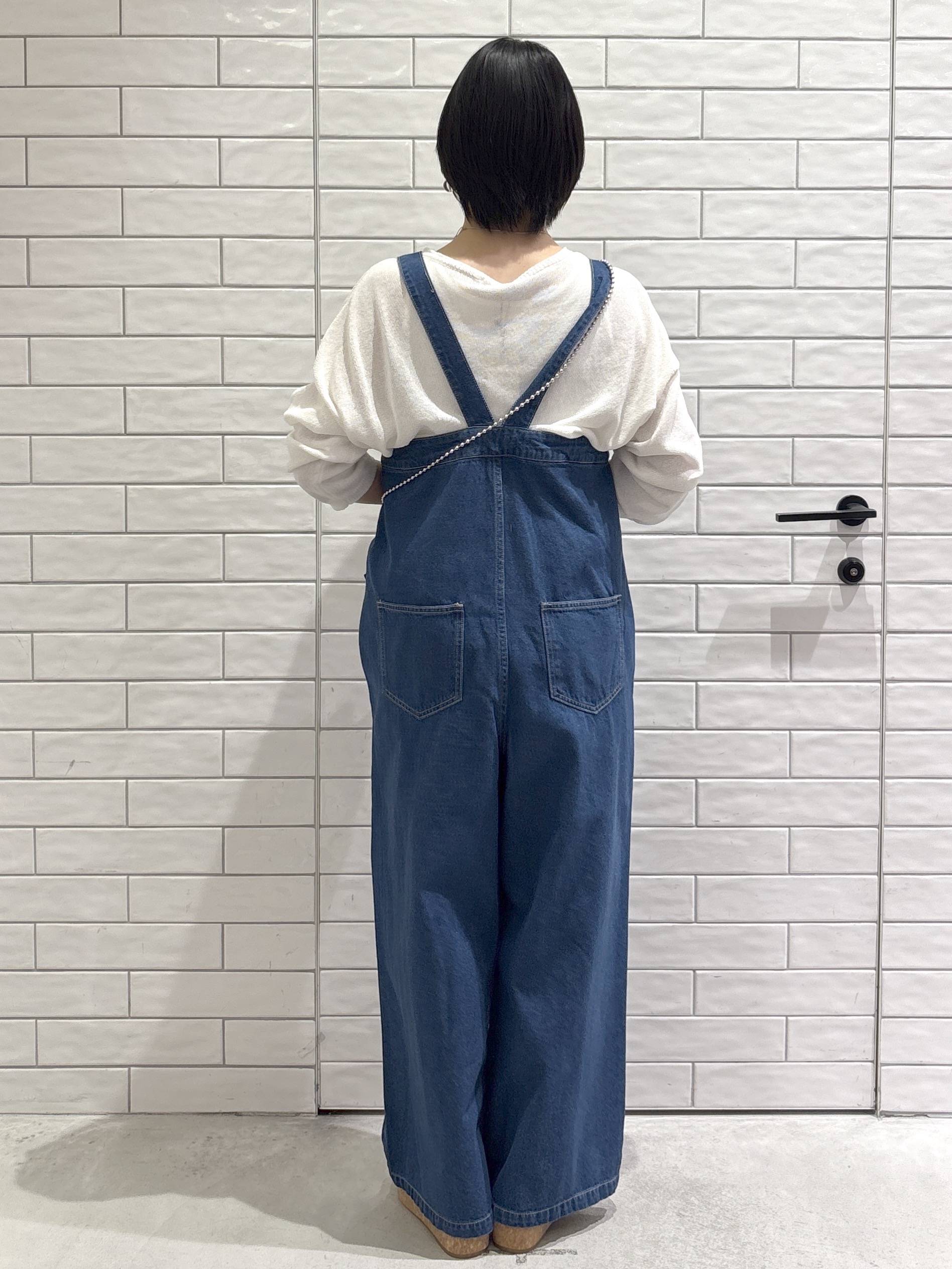 ayumiさんの「OPAQUE.CLIP｜デニムサロペット【洗濯機ＯＫ】」を使ったコーディネート