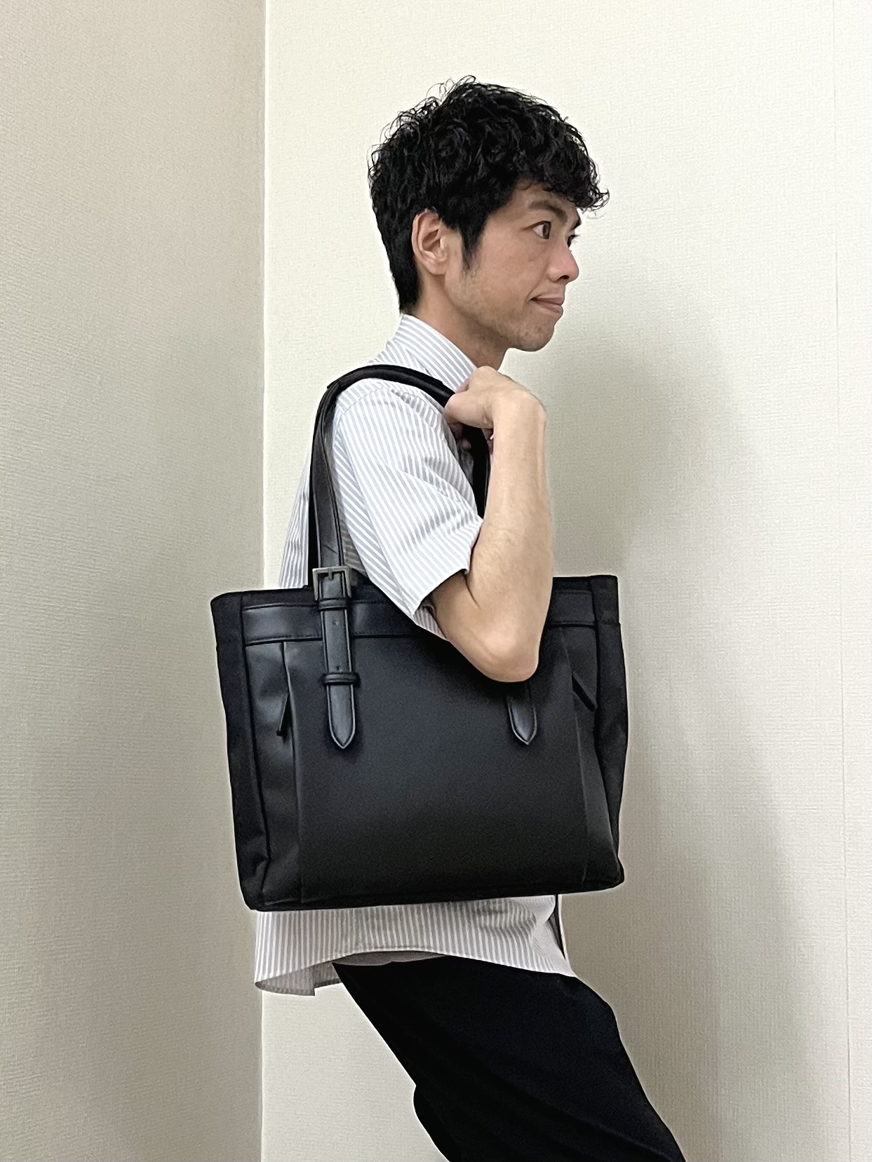 URAさんの「TAKEO KIKUCHI｜【接触冷感】ジャージストライプ シャツ」を使ったコーディネート