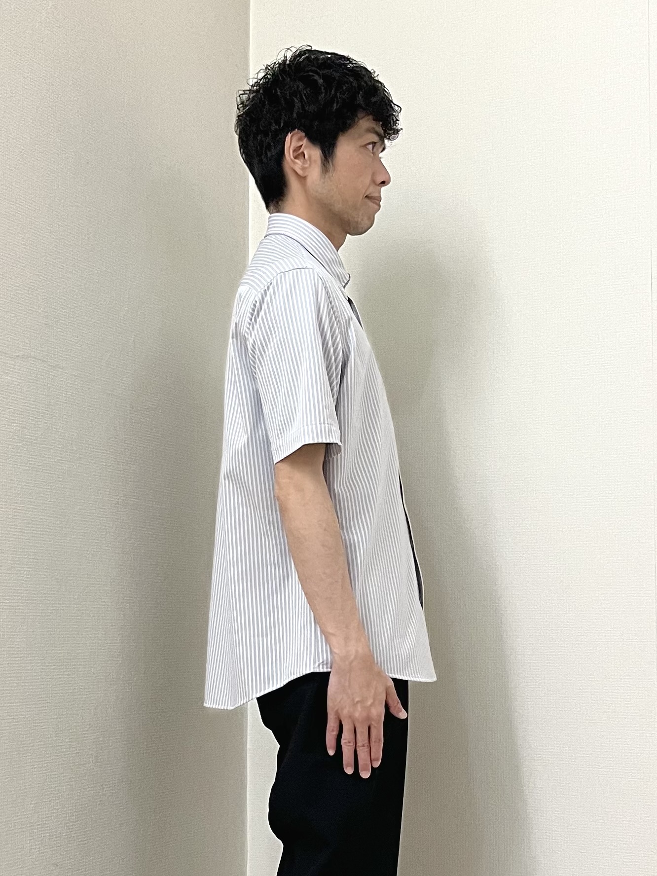 URAさんの「TAKEO KIKUCHI｜【接触冷感】ジャージストライプ シャツ」を使ったコーディネート