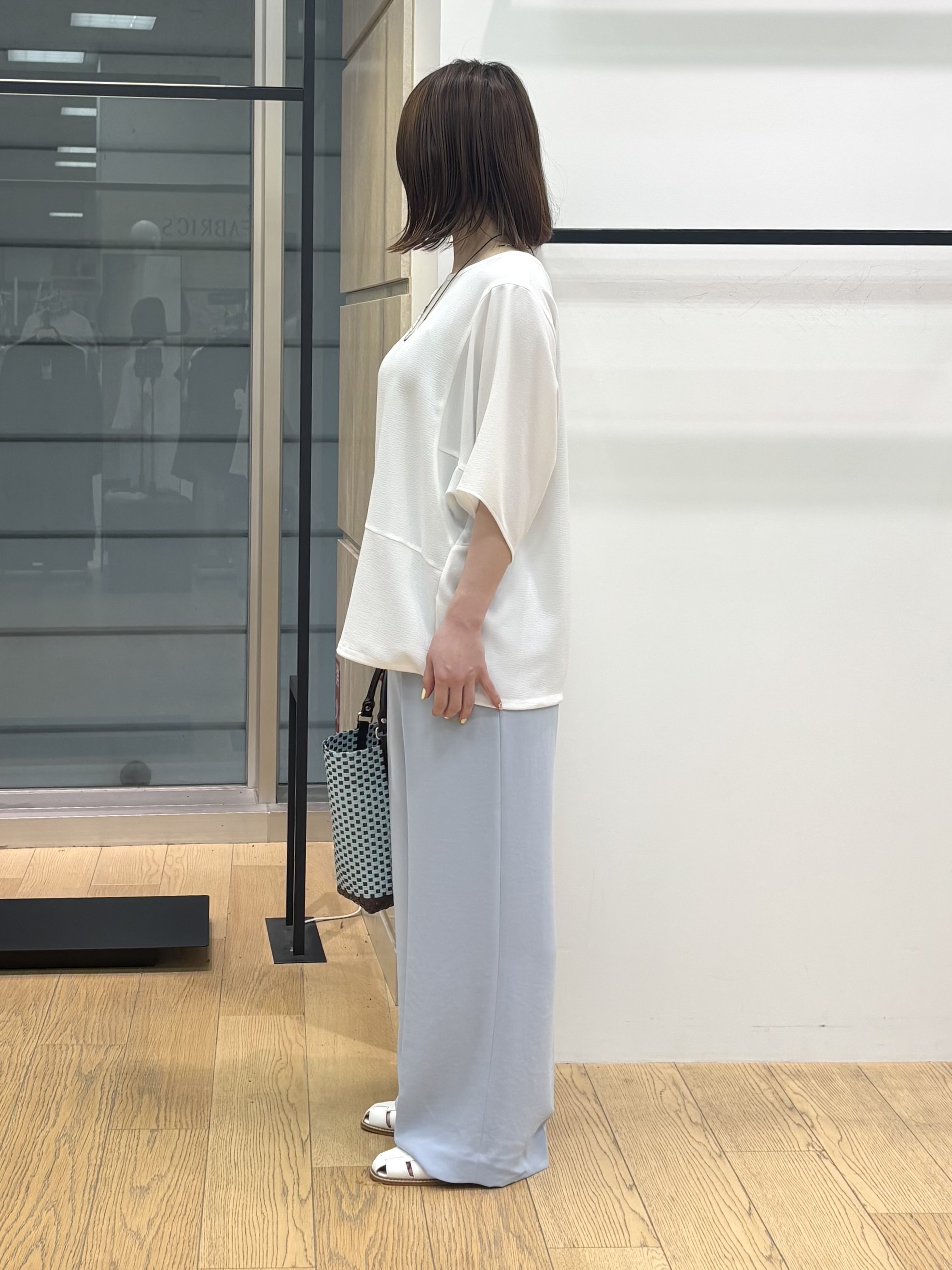 asamiさんの「INDIVI｜【洗える／2WAY／裾ドロスト付き】 ドルマンスリーブチュニックトップス」を使ったコーディネート