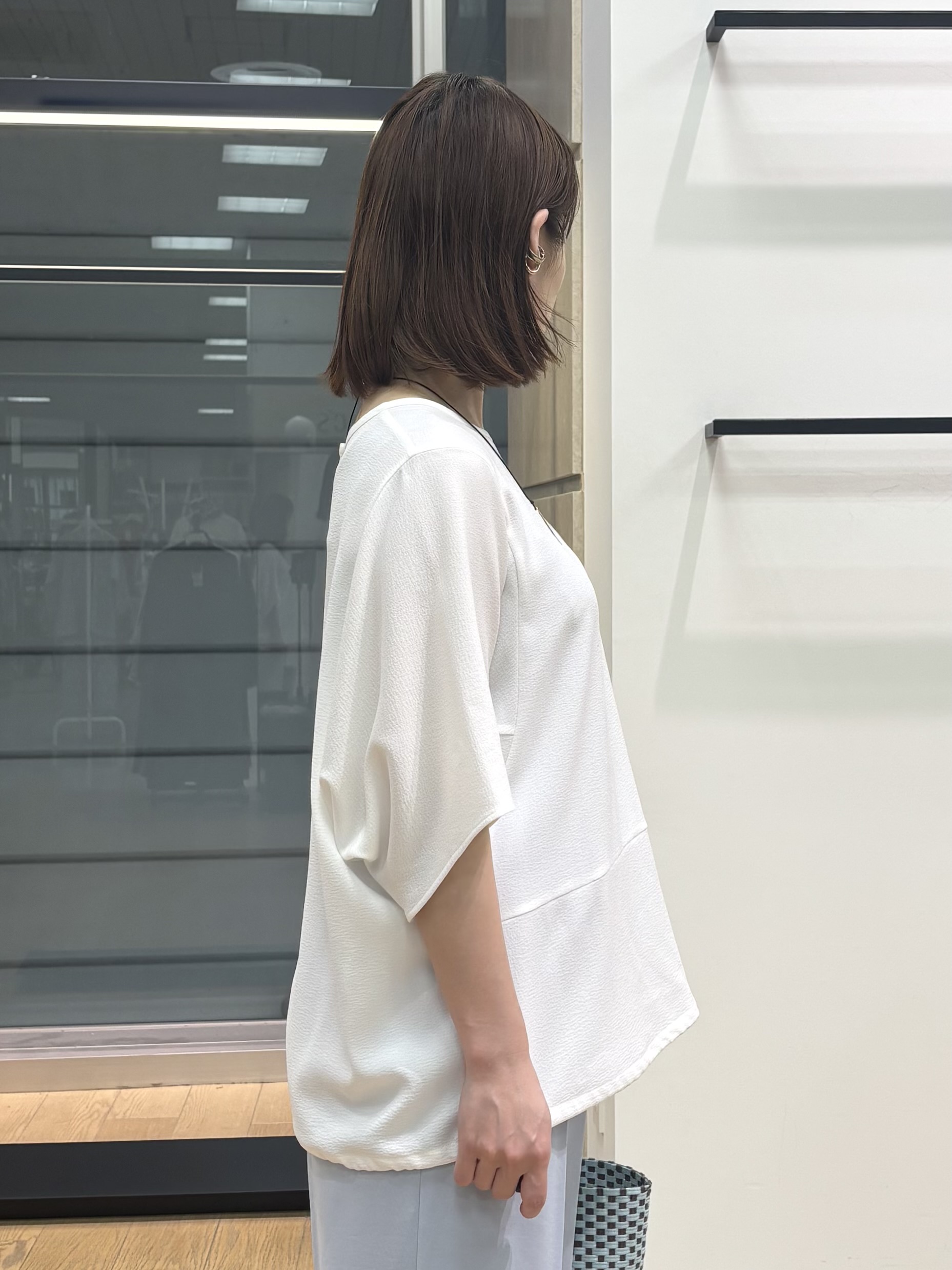 asamiさんの「INDIVI｜【洗える／2WAY／裾ドロスト付き】 ドルマンスリーブチュニックトップス」を使ったコーディネート