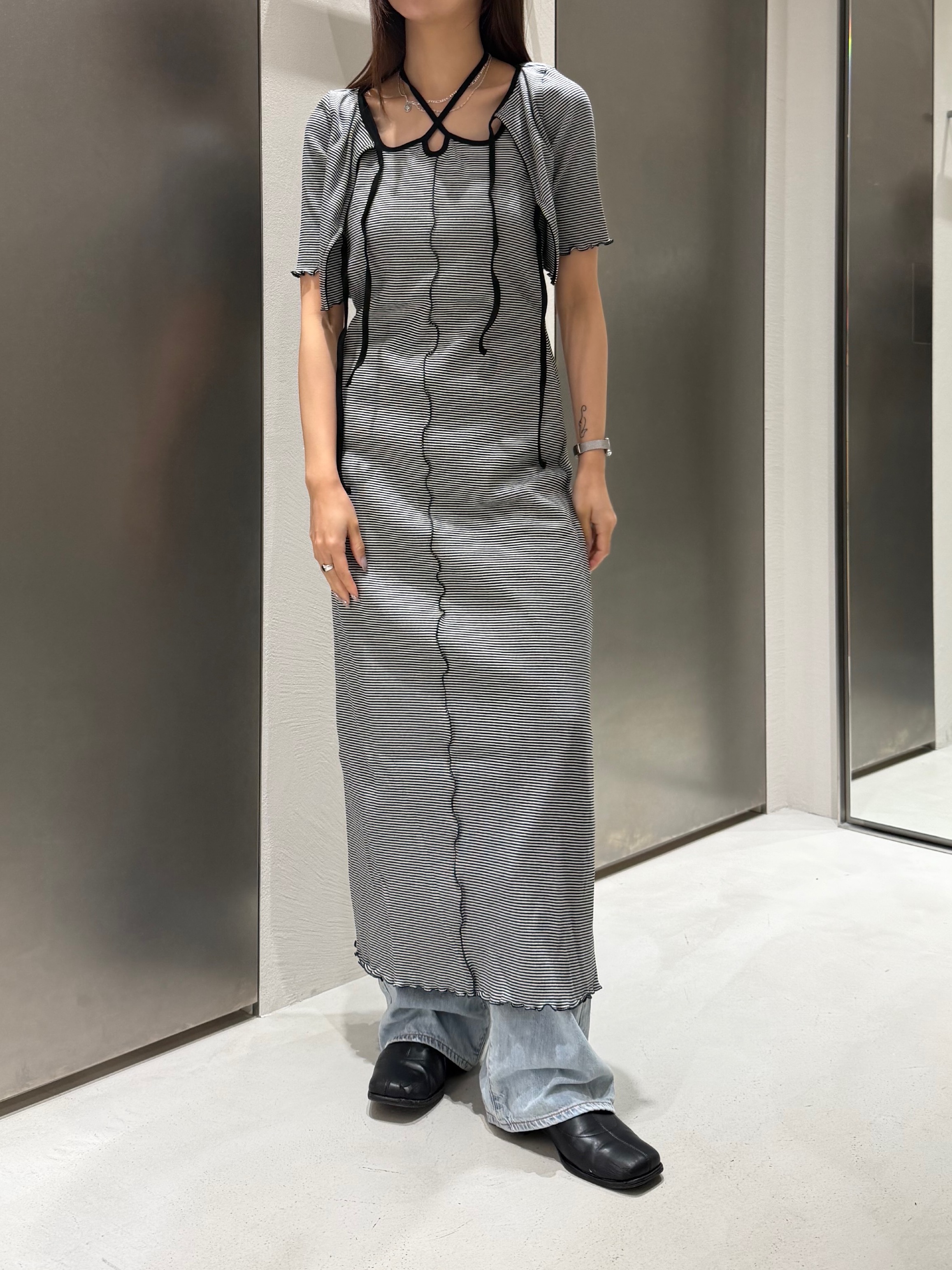kanamiさんの「CODE A｜chic border 2way ribbon cardigan」を使ったコーディネート