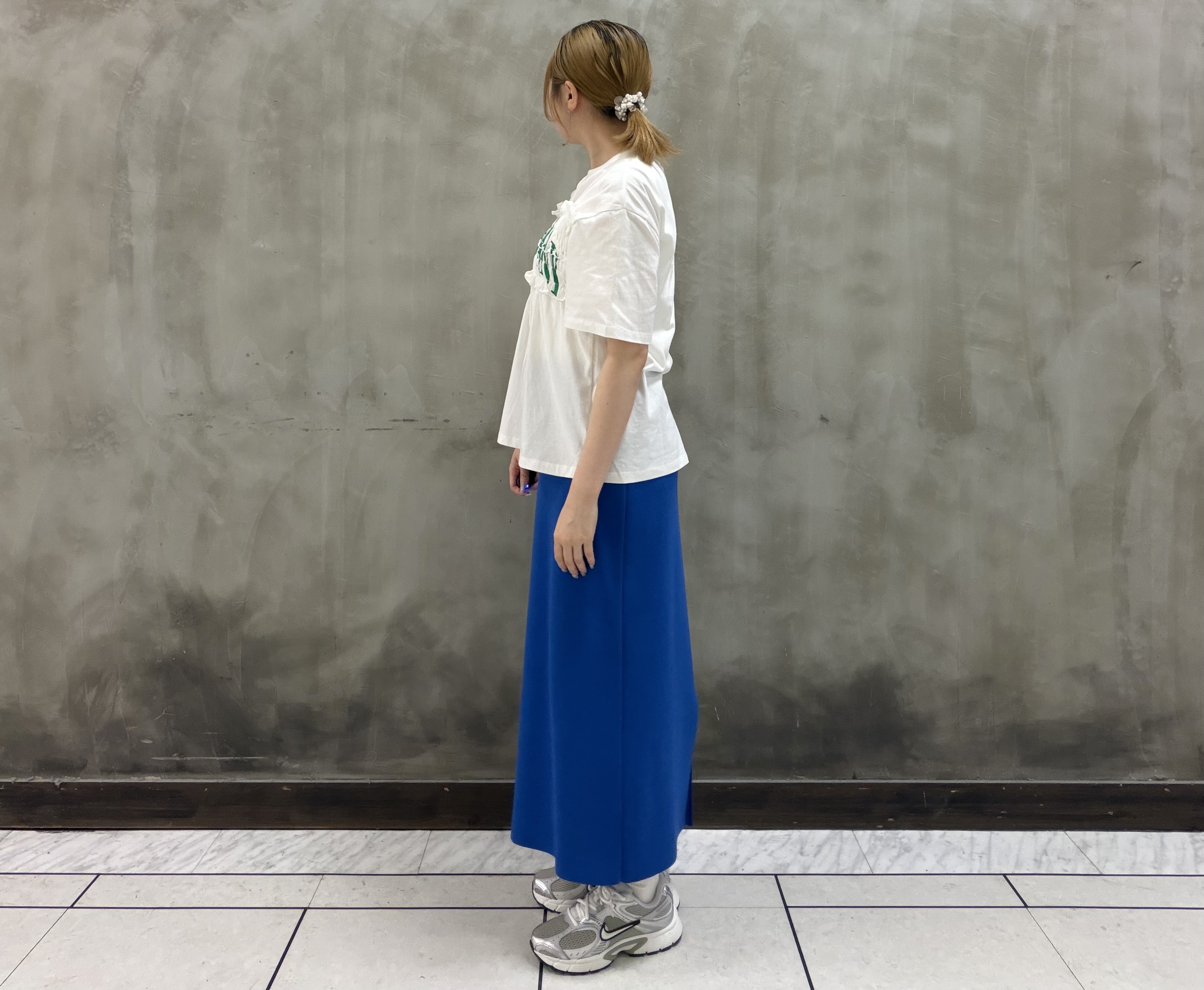 maiさんの「grove｜【Lee】SHIRRING H／S TEE」を使ったコーディネート