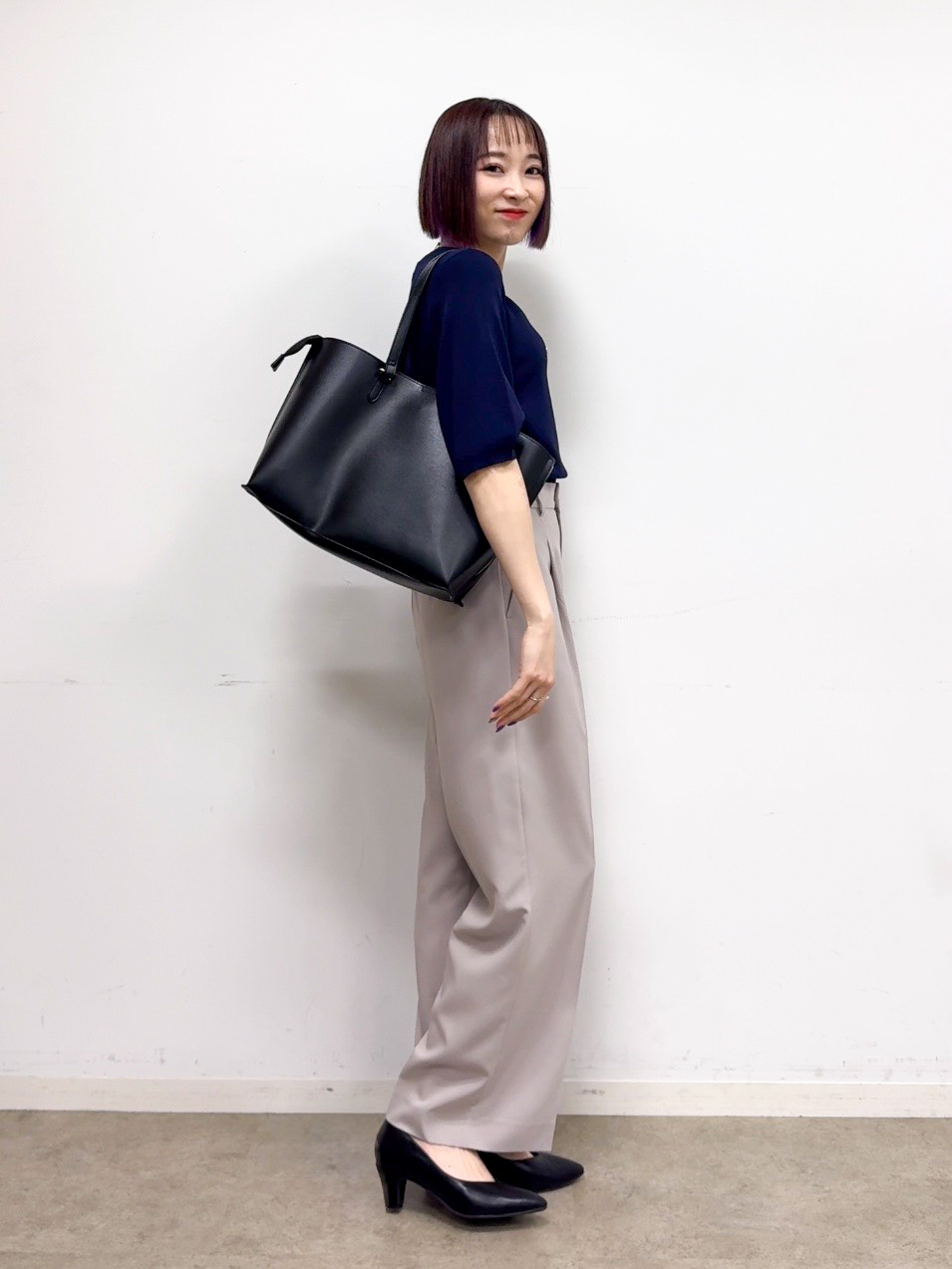 𝐜𝐡𝐢𝐤𝐚さんの「SHOO･LA･RUE｜【毎日洗える/S-LL/UV】上半身すっきり 二の腕見せない5分袖ニット」を使ったコーディネート