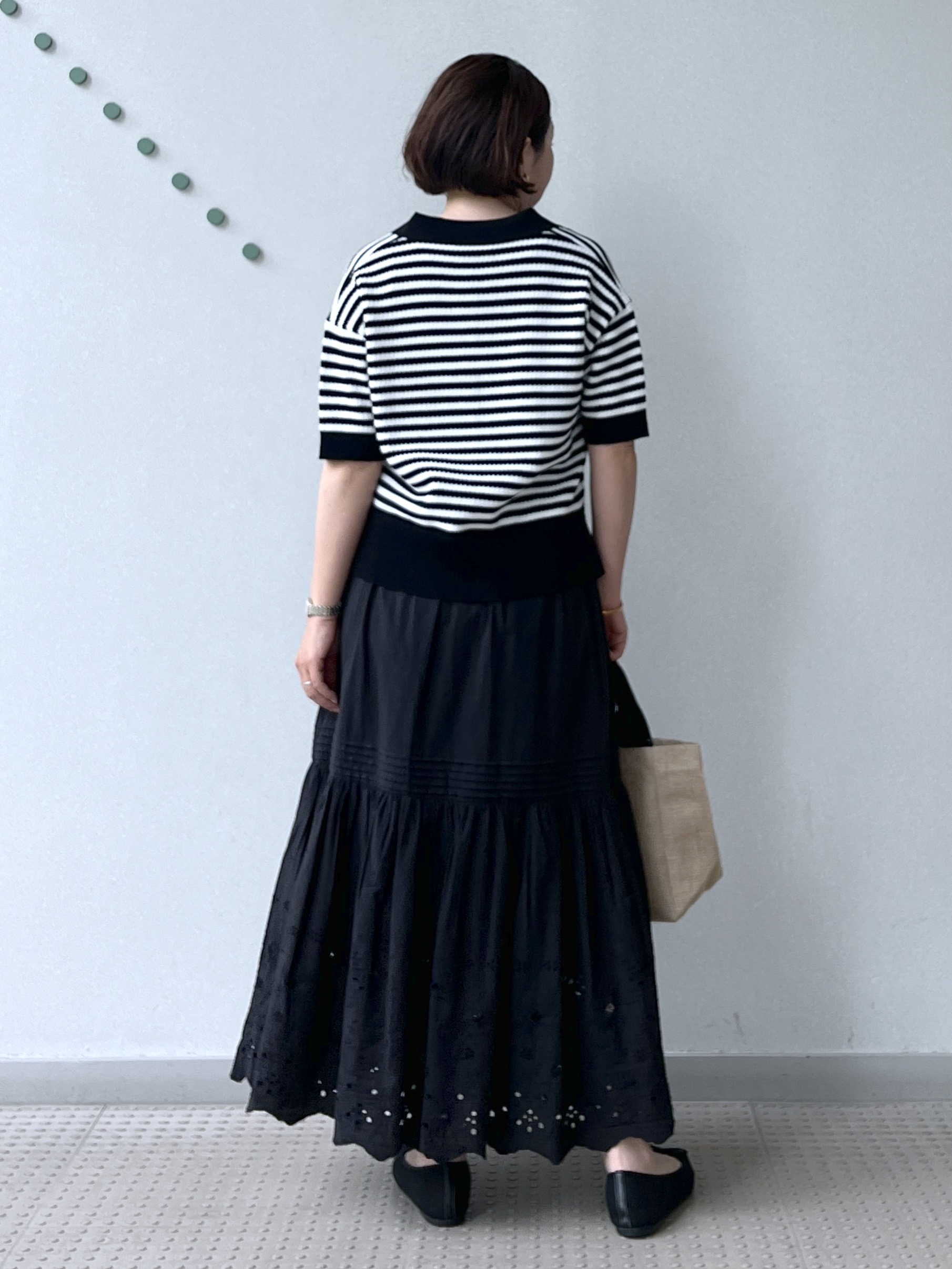 Soeさんの「DRESSTERIOR｜ウォッシャブルエンブロイダリースカート」を使ったコーディネート