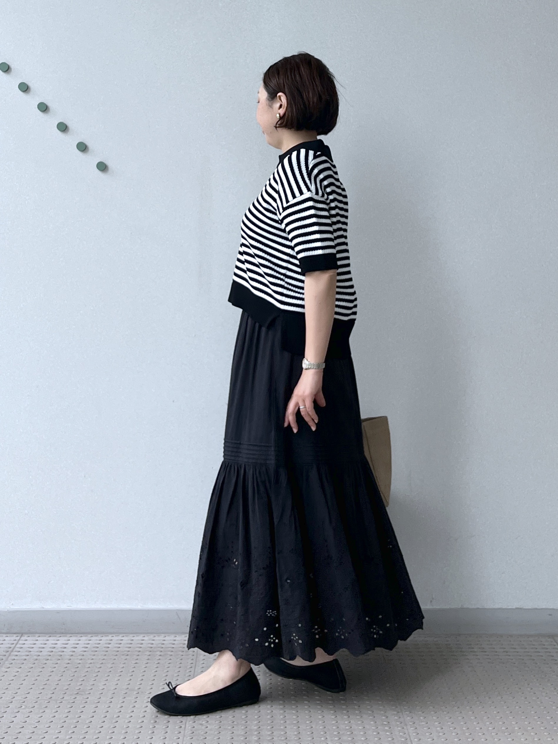 Soeさんの「DRESSTERIOR｜ウォッシャブルエンブロイダリースカート」を使ったコーディネート