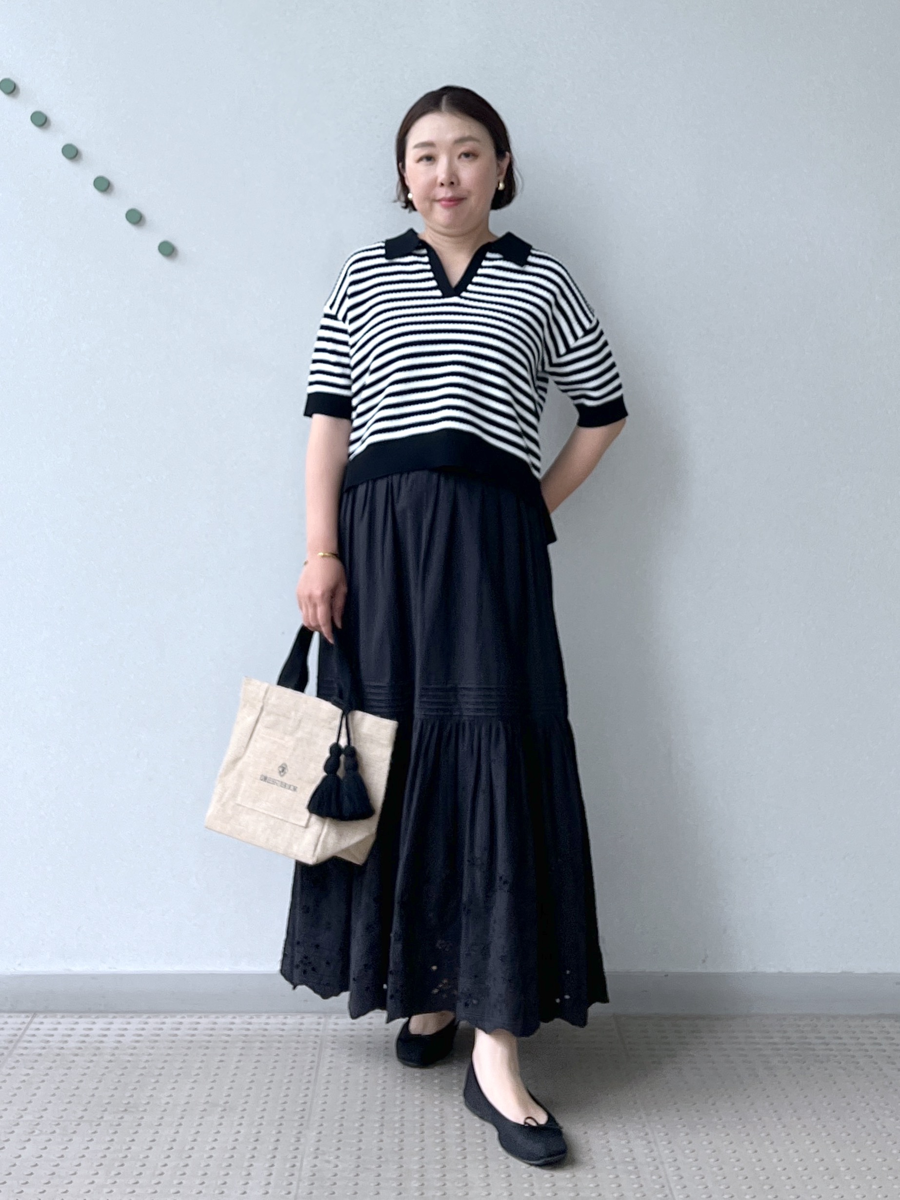 Soeさんの「DRESSTERIOR｜ウォッシャブルエンブロイダリースカート」を使ったコーディネート