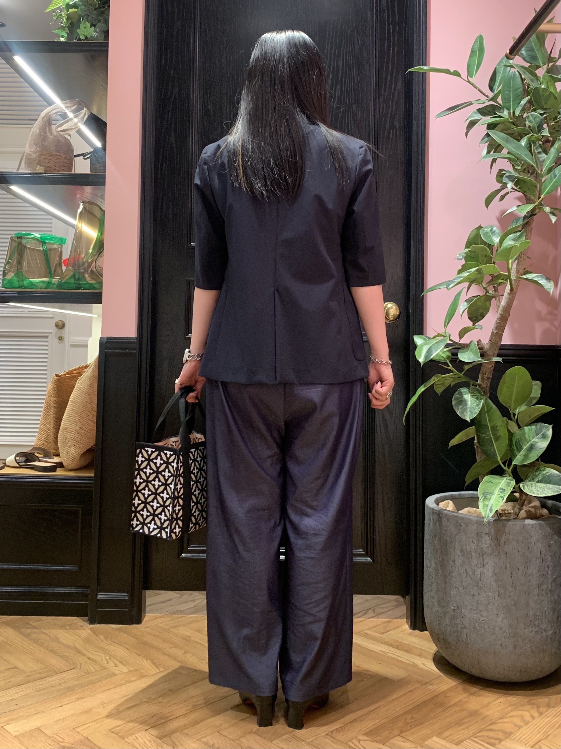SAKAIさんの「DRESSTERIOR｜【接触冷感/セットアップ可】 2WAYストレッチスリークオータージャケット」を使ったコーディネート