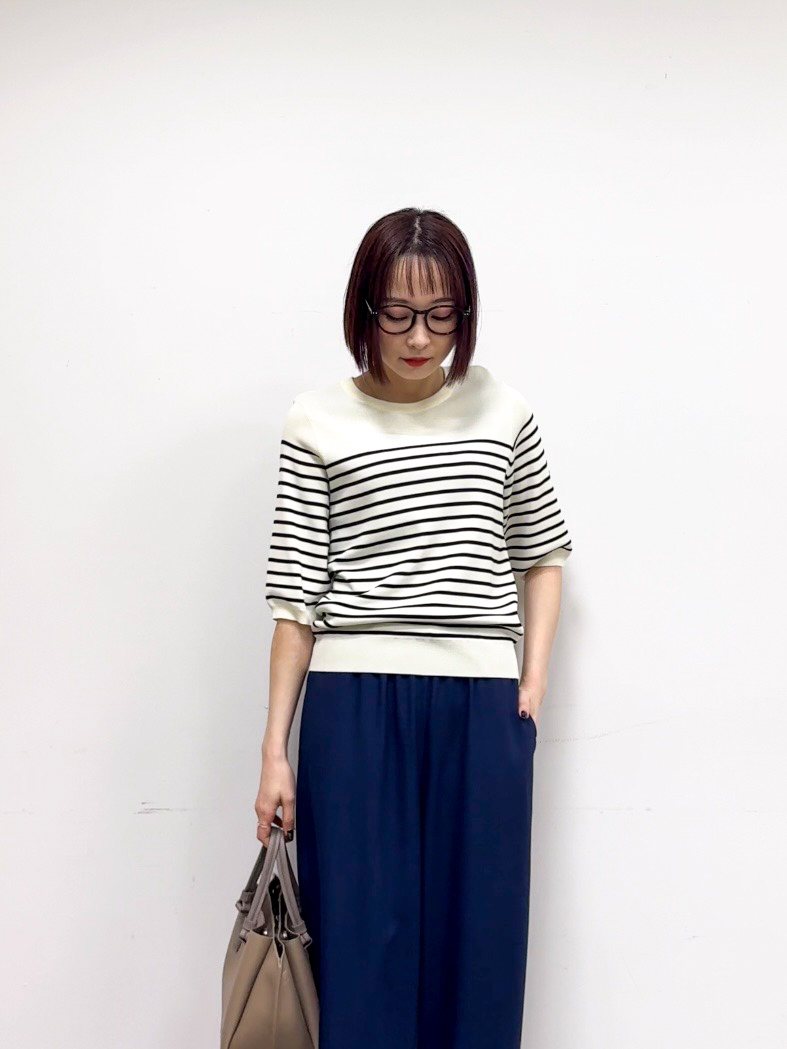 𝐜𝐡𝐢𝐤𝐚さんの「SHOO･LA･RUE｜【毎日洗える/S-LL/UV】上半身すっきり 二の腕見せない5分袖ニット」を使ったコーディネート
