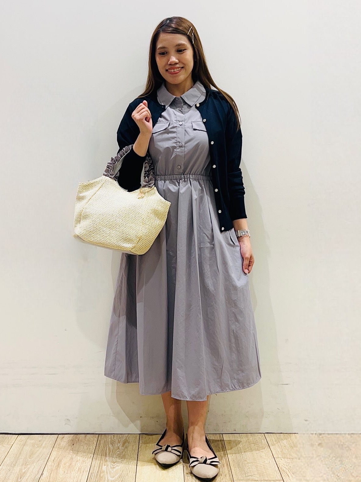 Ririさんの「index｜【接触冷感】ビジューボタンカーディガン《抗ピリング／洗濯機OK》」を使ったコーディネート