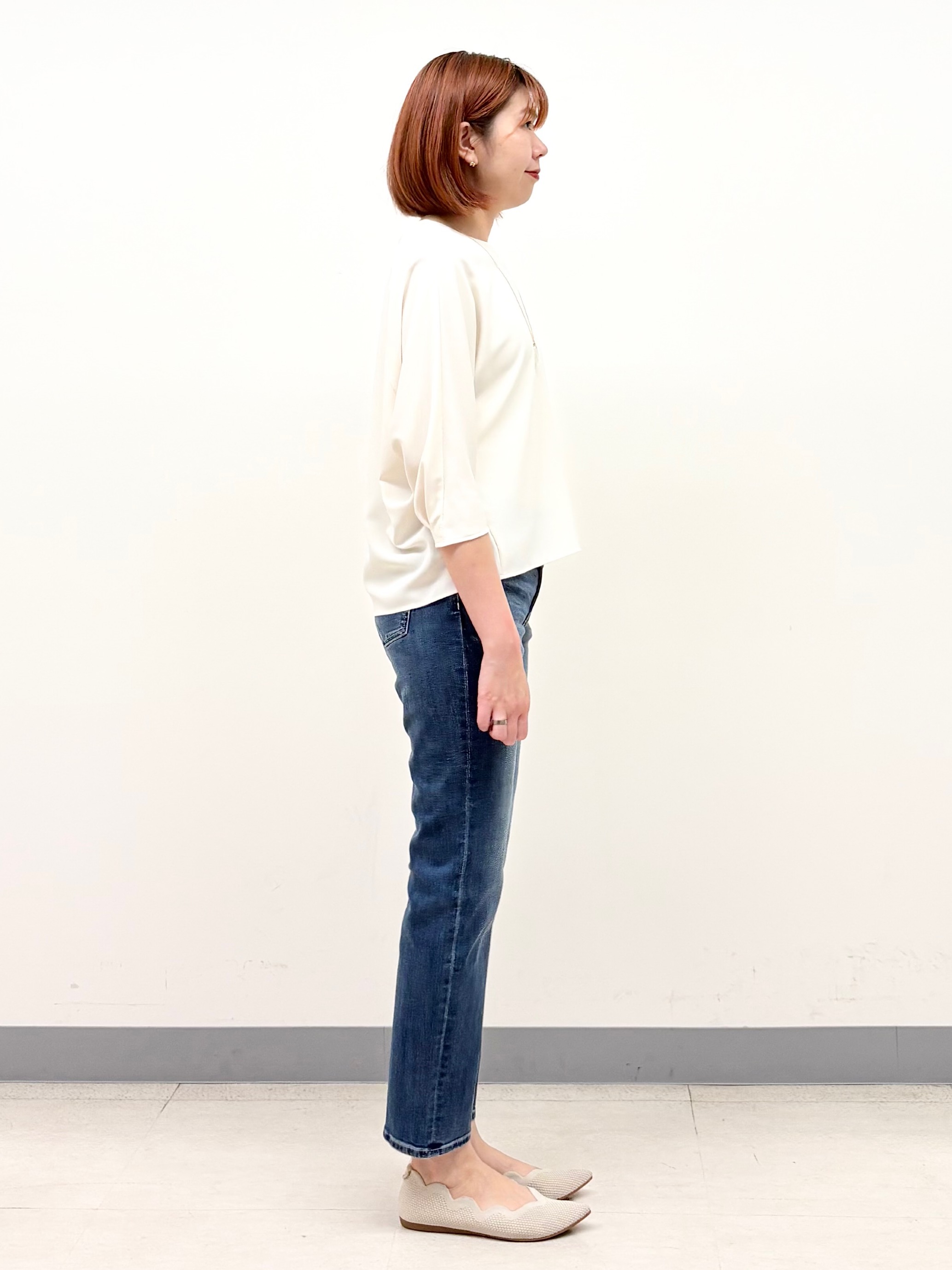 まいこさんの「INDIVI｜【接触冷感／透湿／着る日傘】ドルマントップス」を使ったコーディネート