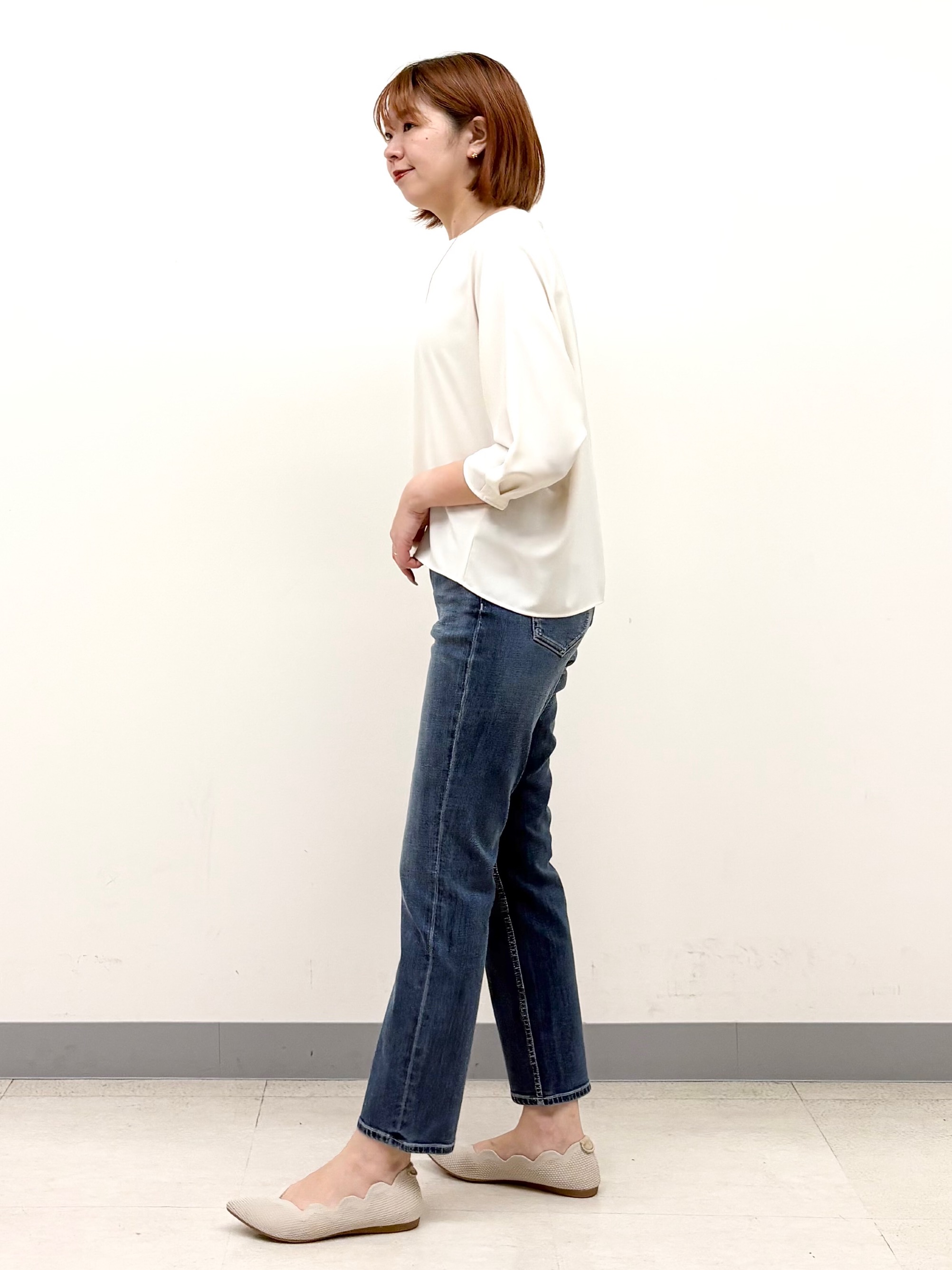 まいこさんの「INDIVI｜【接触冷感／透湿／着る日傘】ドルマントップス」を使ったコーディネート
