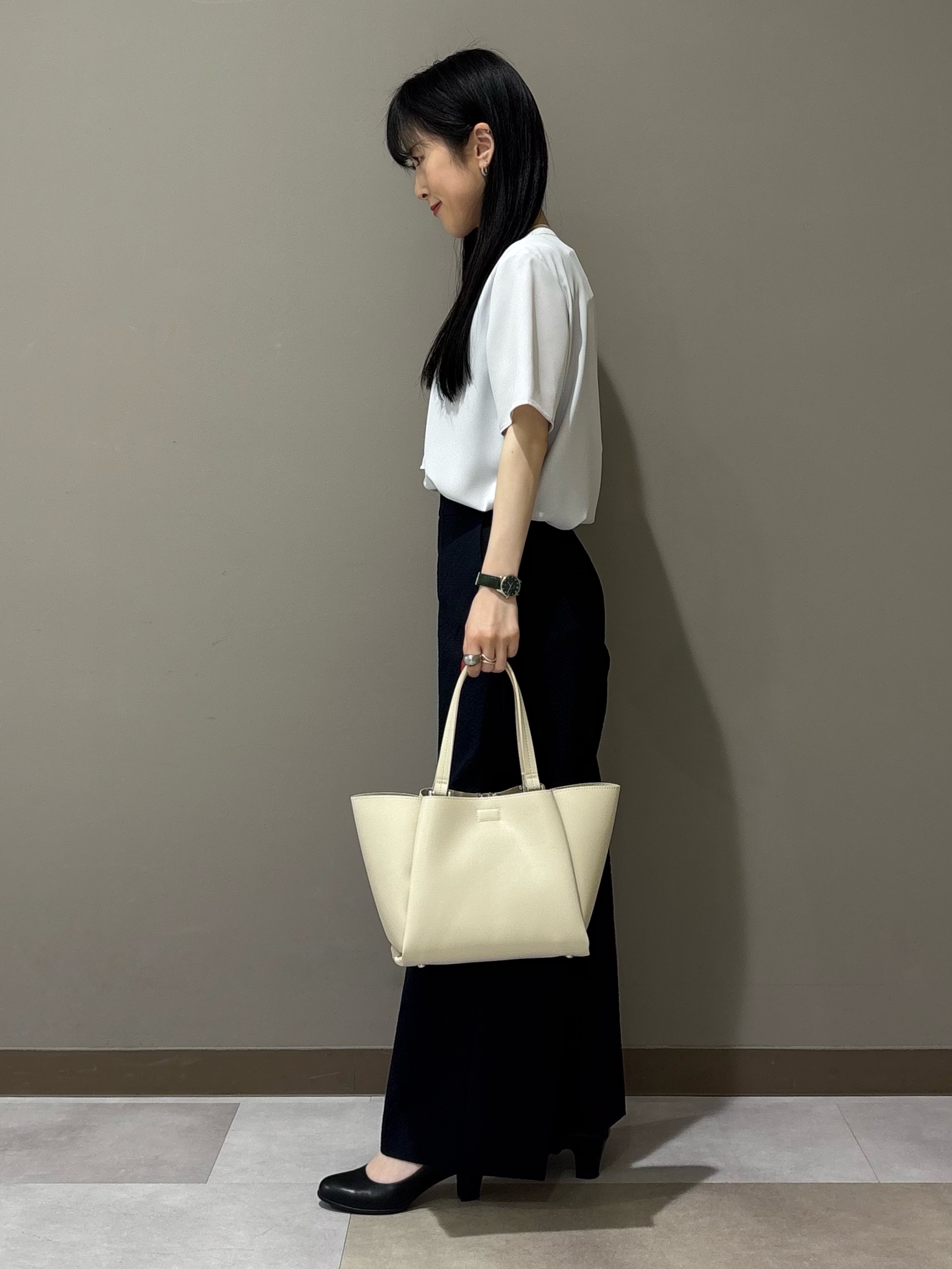 KEIKOさんの「INDIVI｜【洗える／UVケア／SETUP可能】サッカー素材テーラードジャケット」を使ったコーディネート