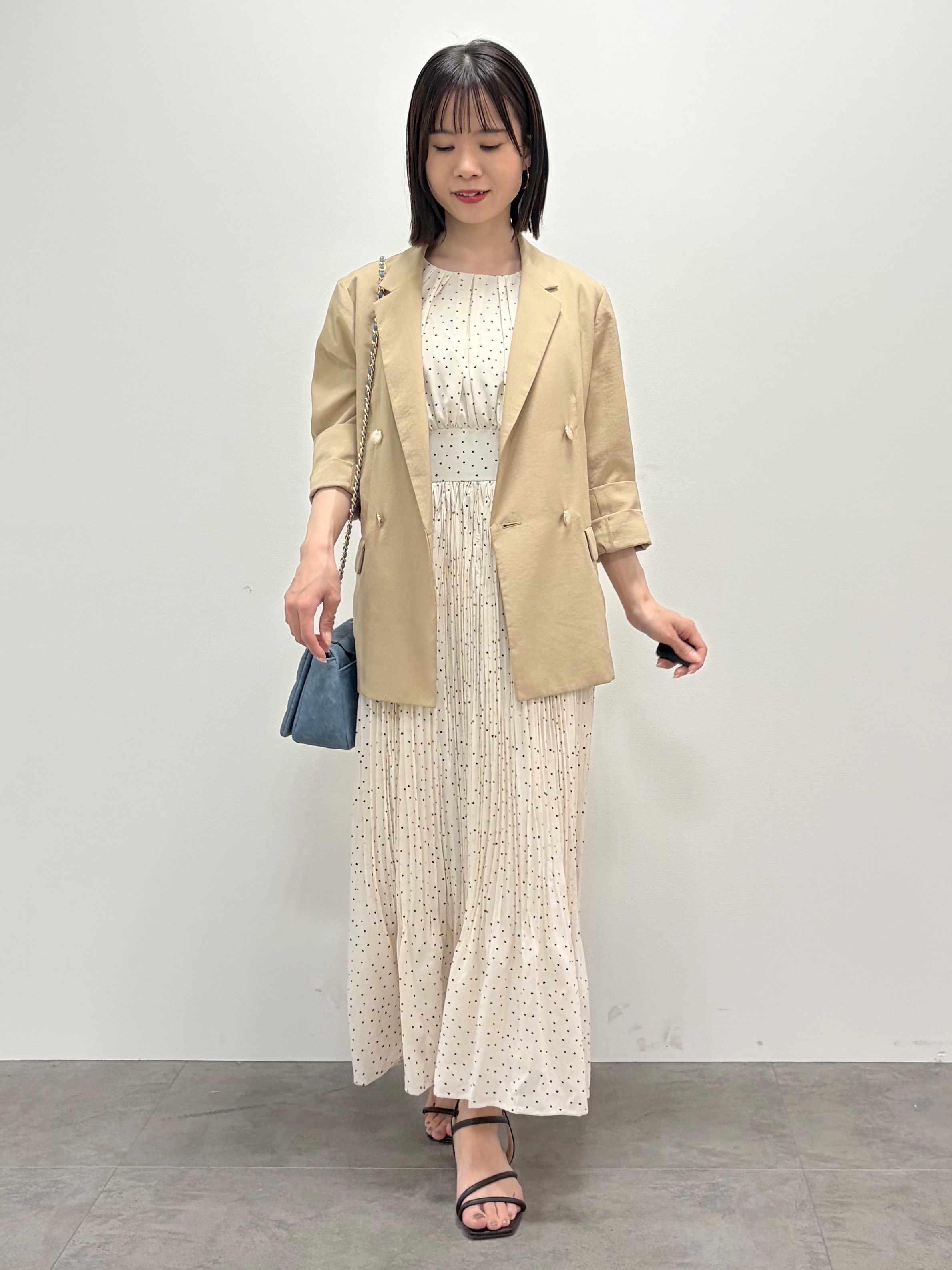 kozuさんの「index｜《再入荷》ダブルブレストテーラードジャケット【接触冷感／吸水速乾／イージーアイロン／防シワ／洗濯機O」を使ったコーディネート