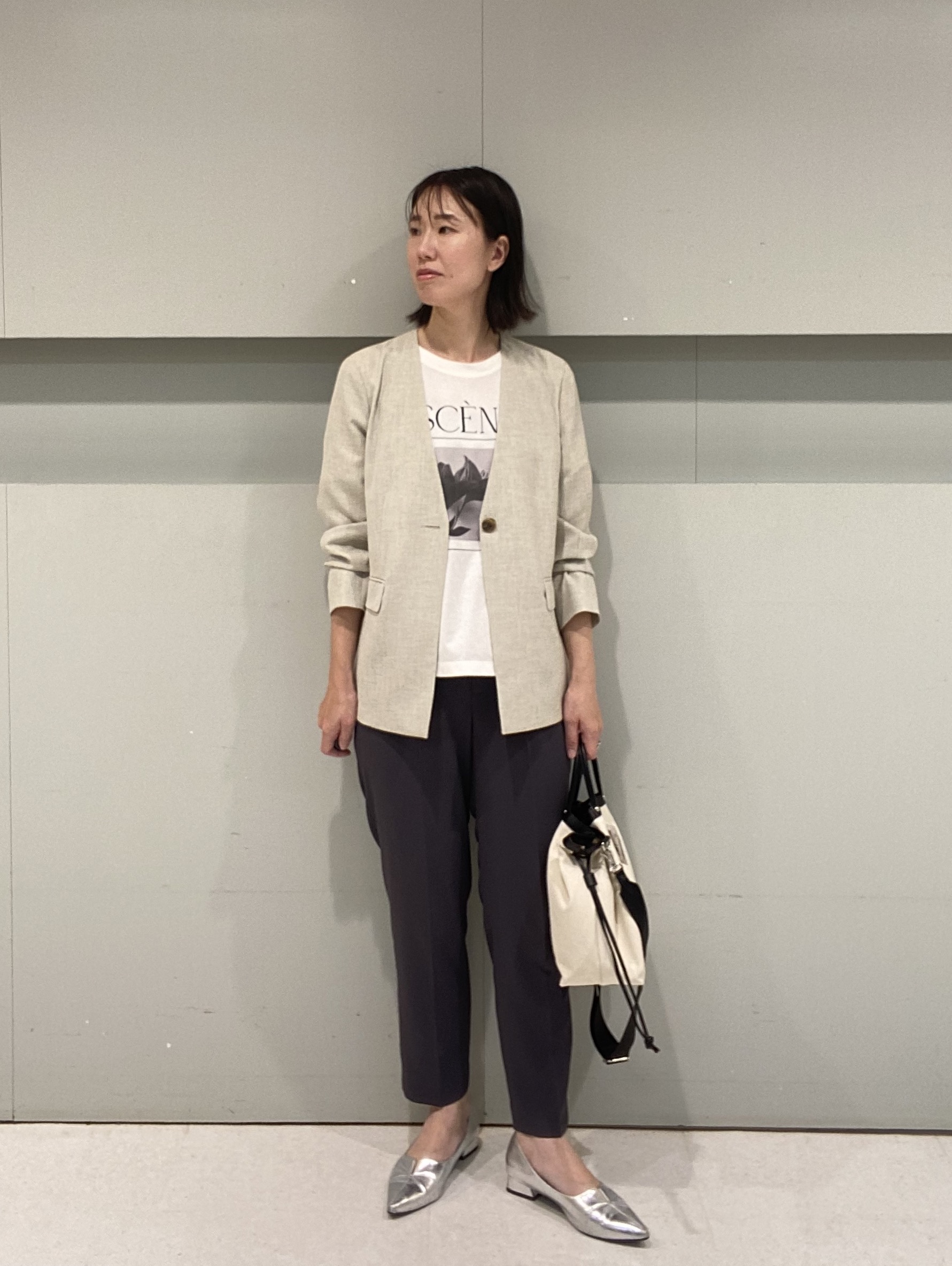 hitomiさんの「UNTITLED｜【ロゴ/プリント】グラフィックTシャツ」を使ったコーディネート