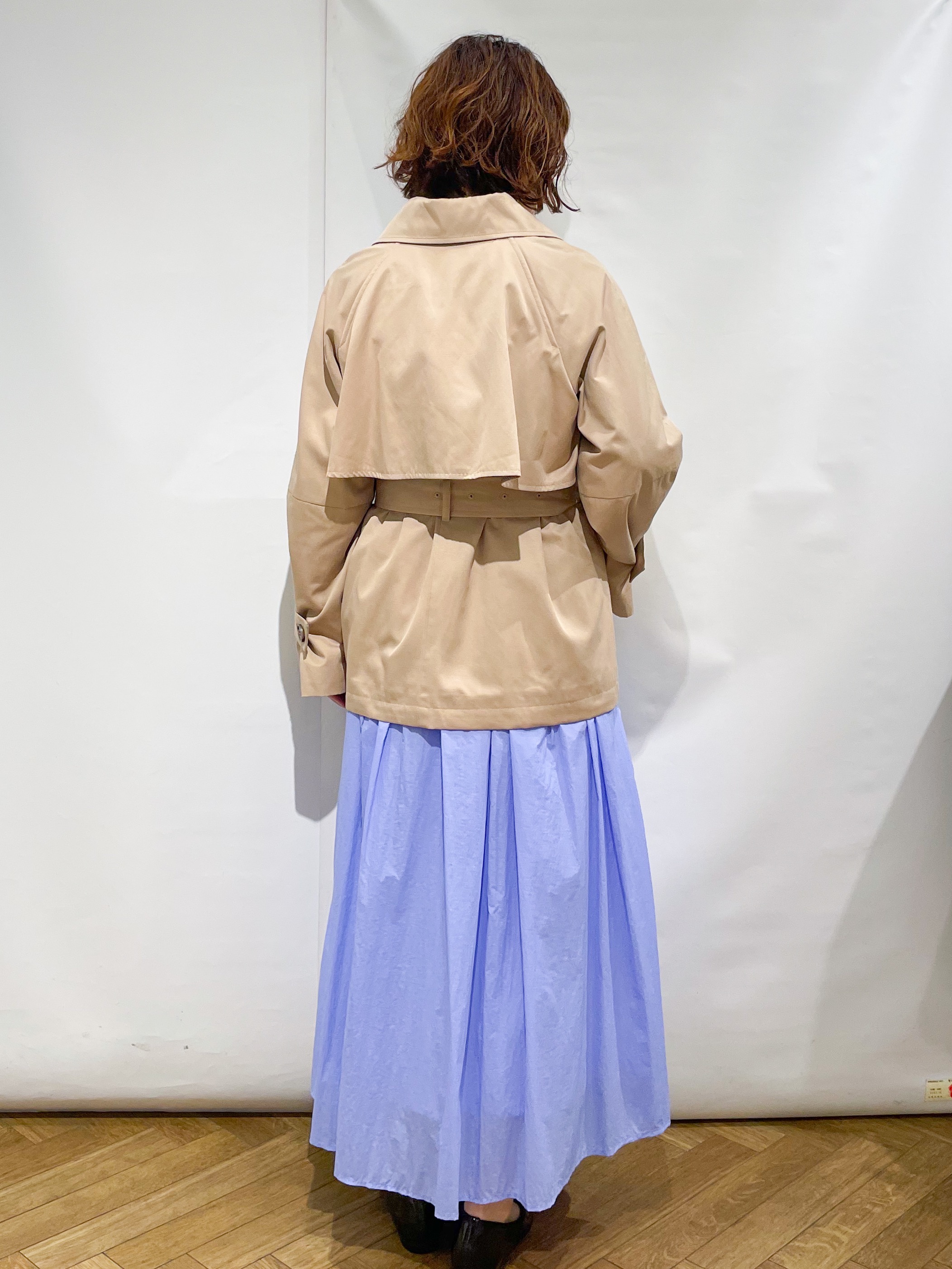 なかさんの「index｜ミドルトレンチコート【洗濯機OK】」を使ったコーディネート