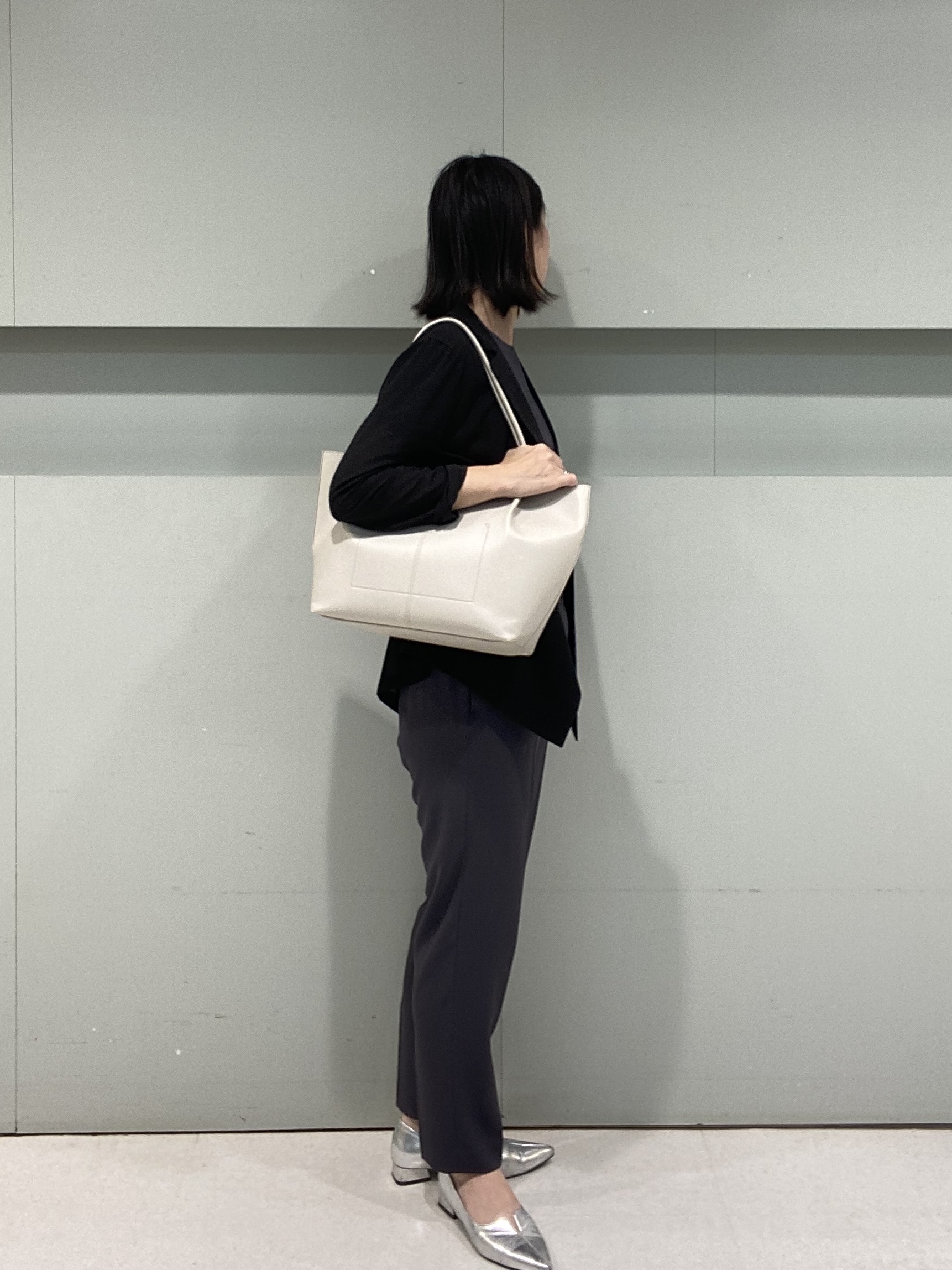 hitomiさんの「UNTITLED｜◆【セットアップ可/接触冷感/通気性】ドライシアーダブルジャケット」を使ったコーディネート