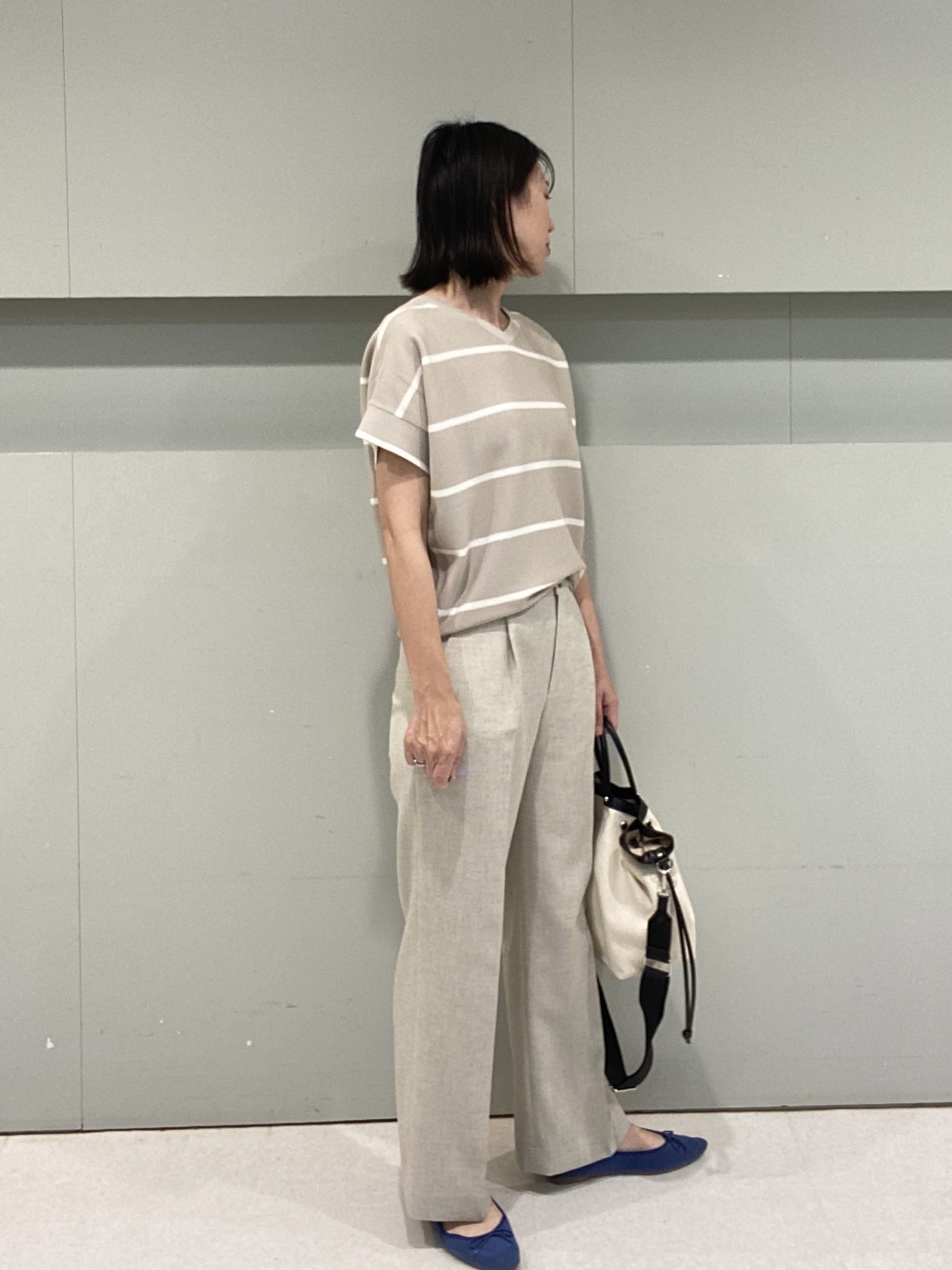 hitomiさんの「UNTITLED｜【11色展開/体型カバー】前後2WAYフレンチスリーブニット」を使ったコーディネート