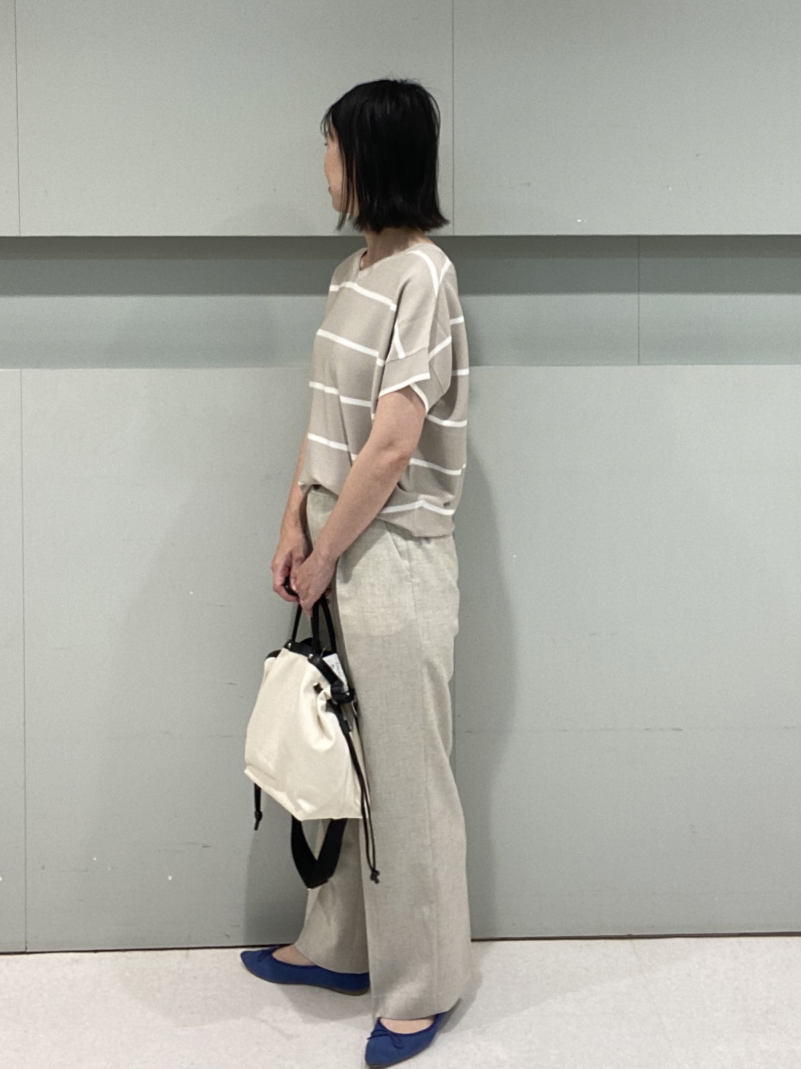 hitomiさんの「UNTITLED｜【11色展開/体型カバー】前後2WAYフレンチスリーブニット」を使ったコーディネート