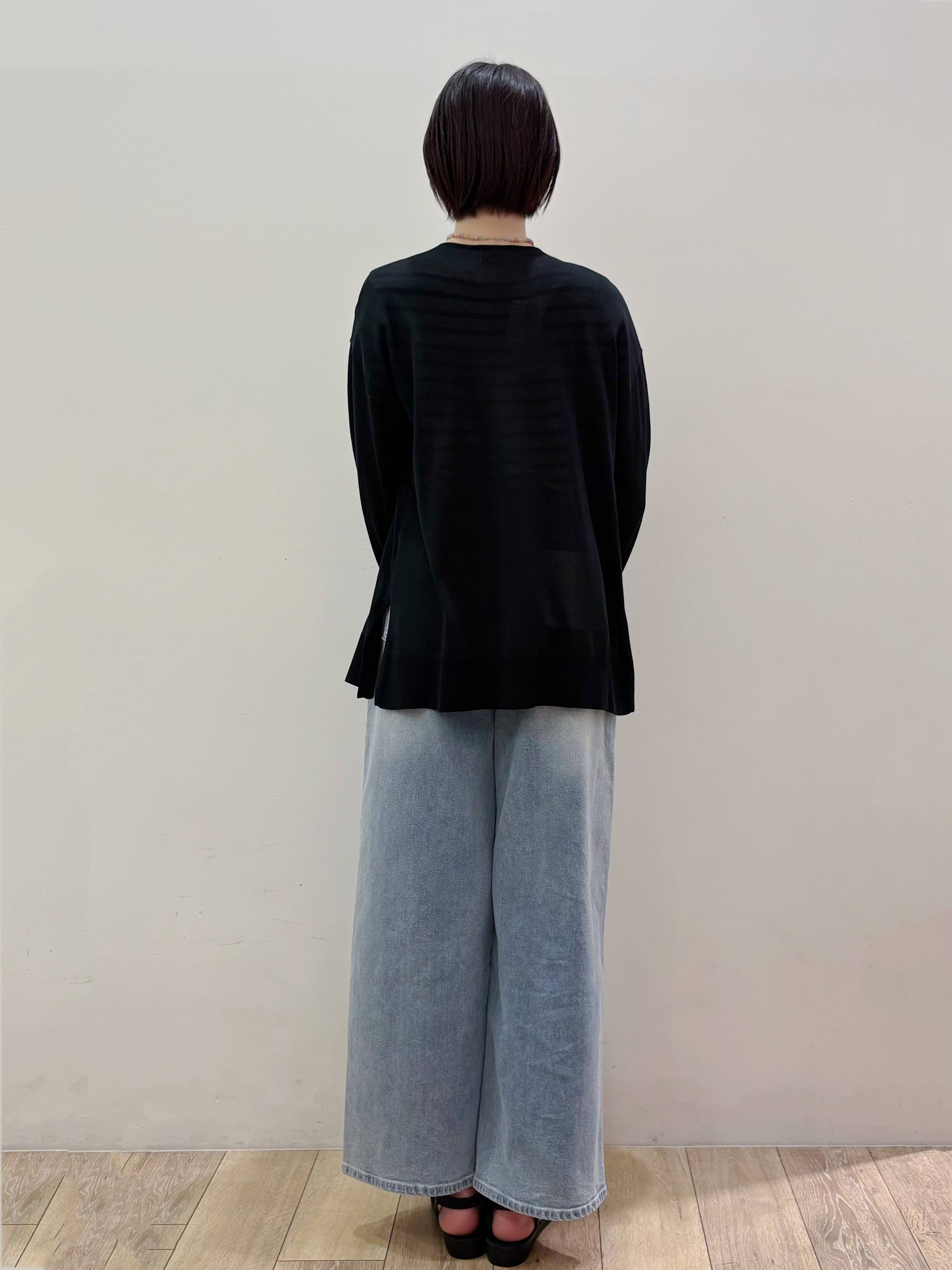 RINさんの「OPAQUE.CLIP｜【接触冷感】ニットカーディガン《洗濯機OK／抗ピリング》」を使ったコーディネート