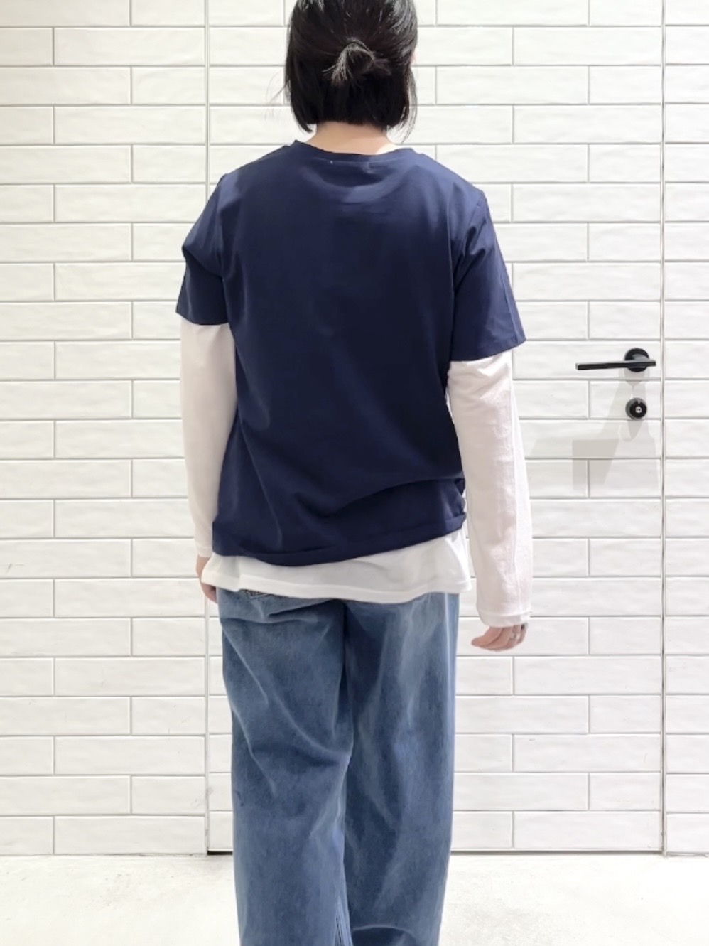 しおりさんの「OPAQUE.CLIP｜アソートロゴTシャツ【洗濯機OK】」を使ったコーディネート