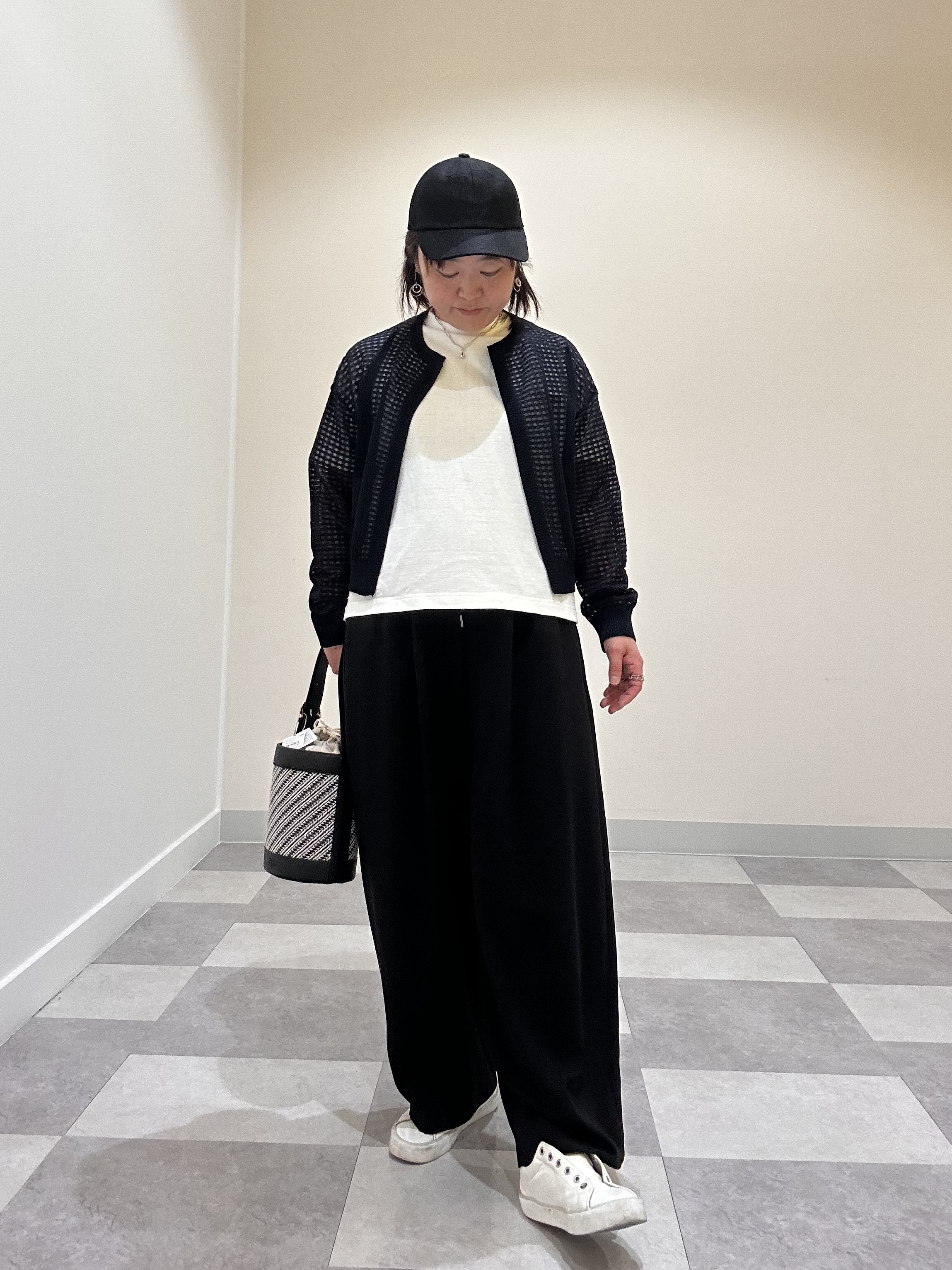 Aiさんの「Dessin｜【洗える】チェック柄シアークルーネックカーディガン」を使ったコーディネート