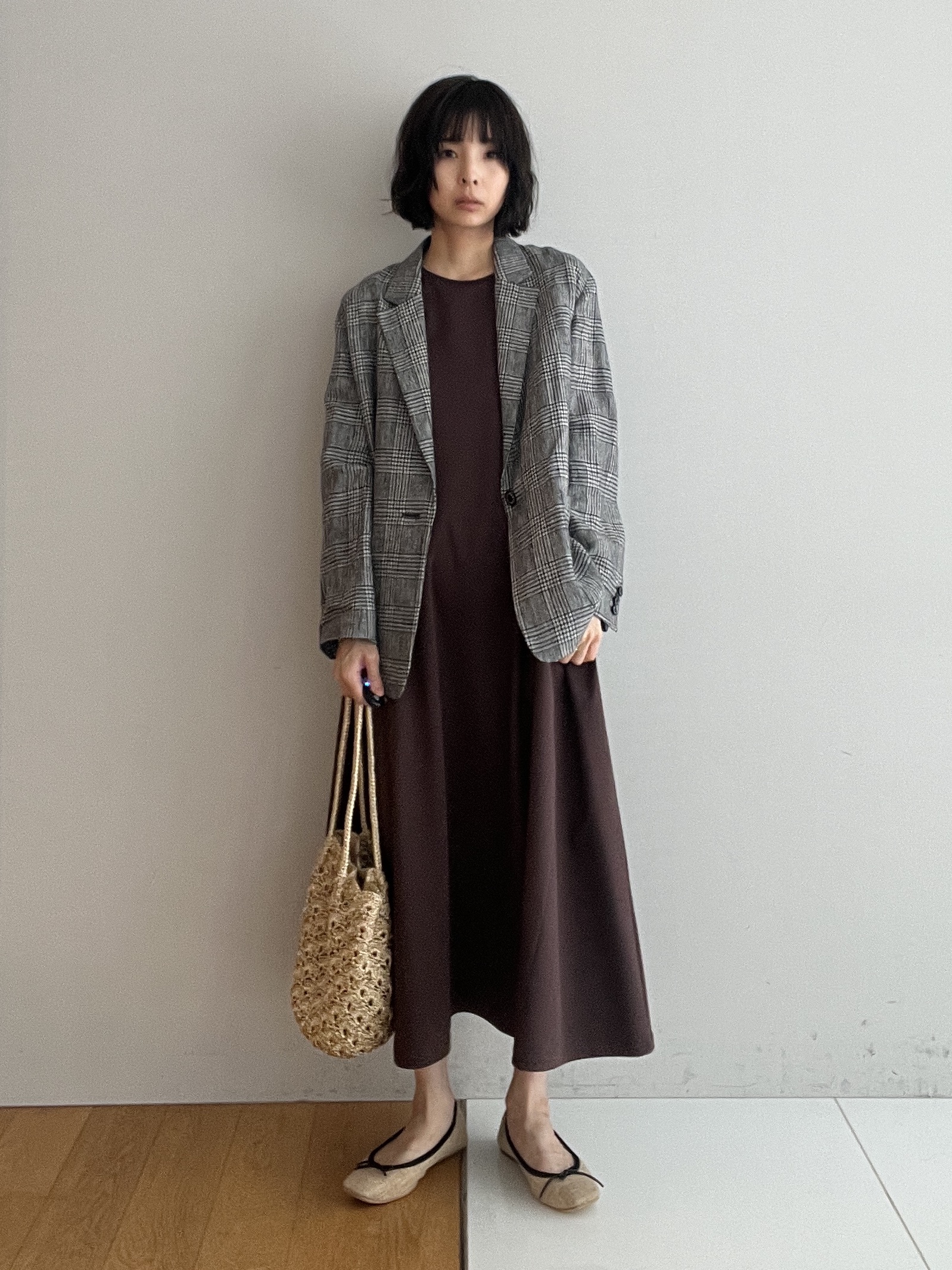misaさんの「DRESSTERIOR｜【接触冷感／抗菌防臭／消臭/ウォッシャブル】アイスクリアコットン フレンチスリーブワンピース」を使ったコーディネート