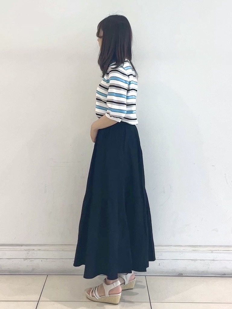 saito.さんの「grove｜【シリーズ累計36万枚/UVカット・ひんやり・洗濯機OK】やわらかドライタッチ 五分袖クルーネックニ」を使ったコーディネート