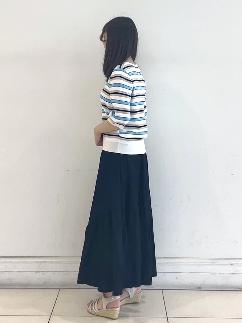 saito.さんの「grove｜【シリーズ累計36万枚/UVカット・ひんやり・洗濯機OK】やわらかドライタッチ 五分袖クルーネックニ」を使ったコーディネート