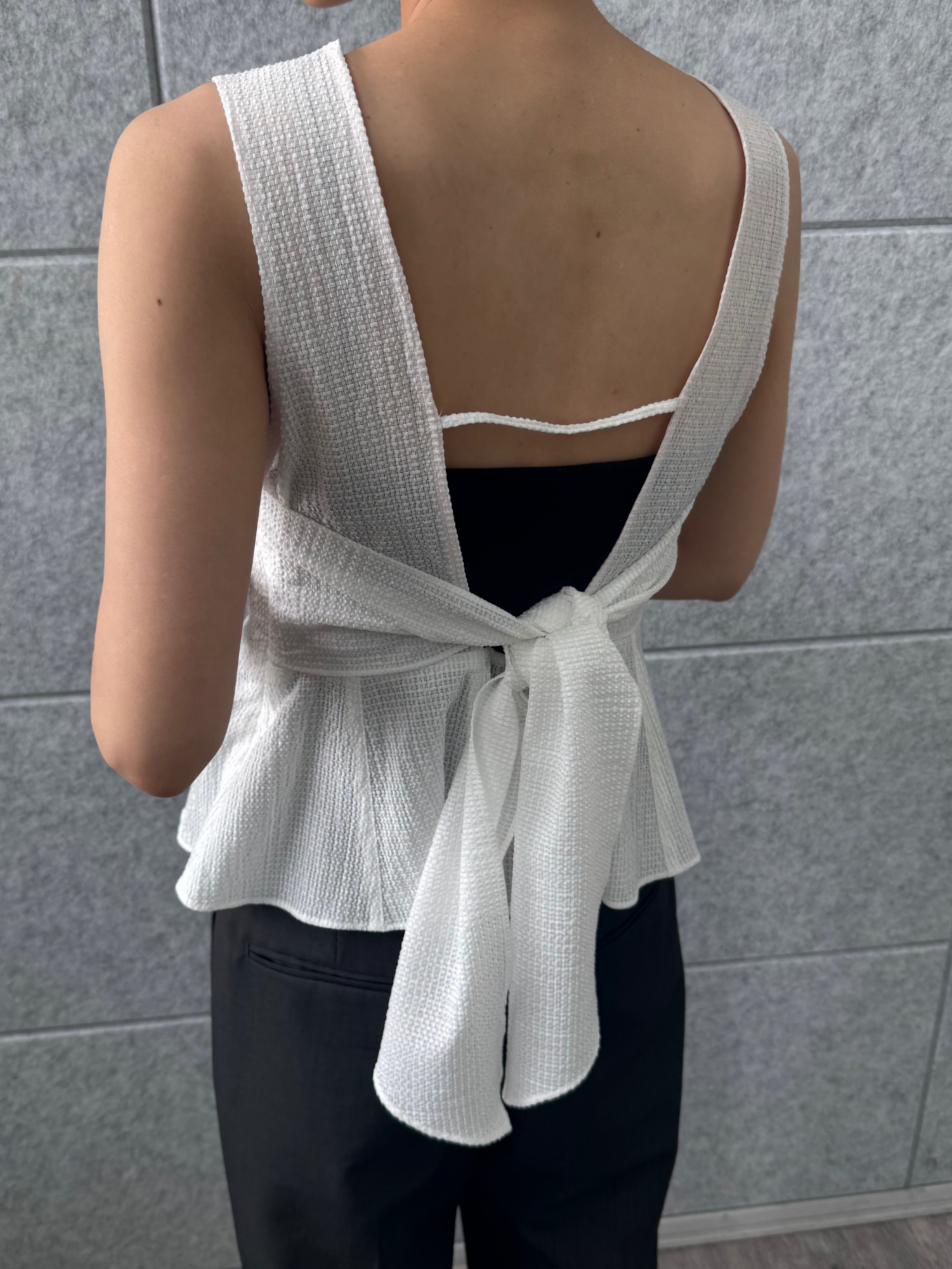 designer yukaさんの「CODE A｜turn up chic trousers」を使ったコーディネート