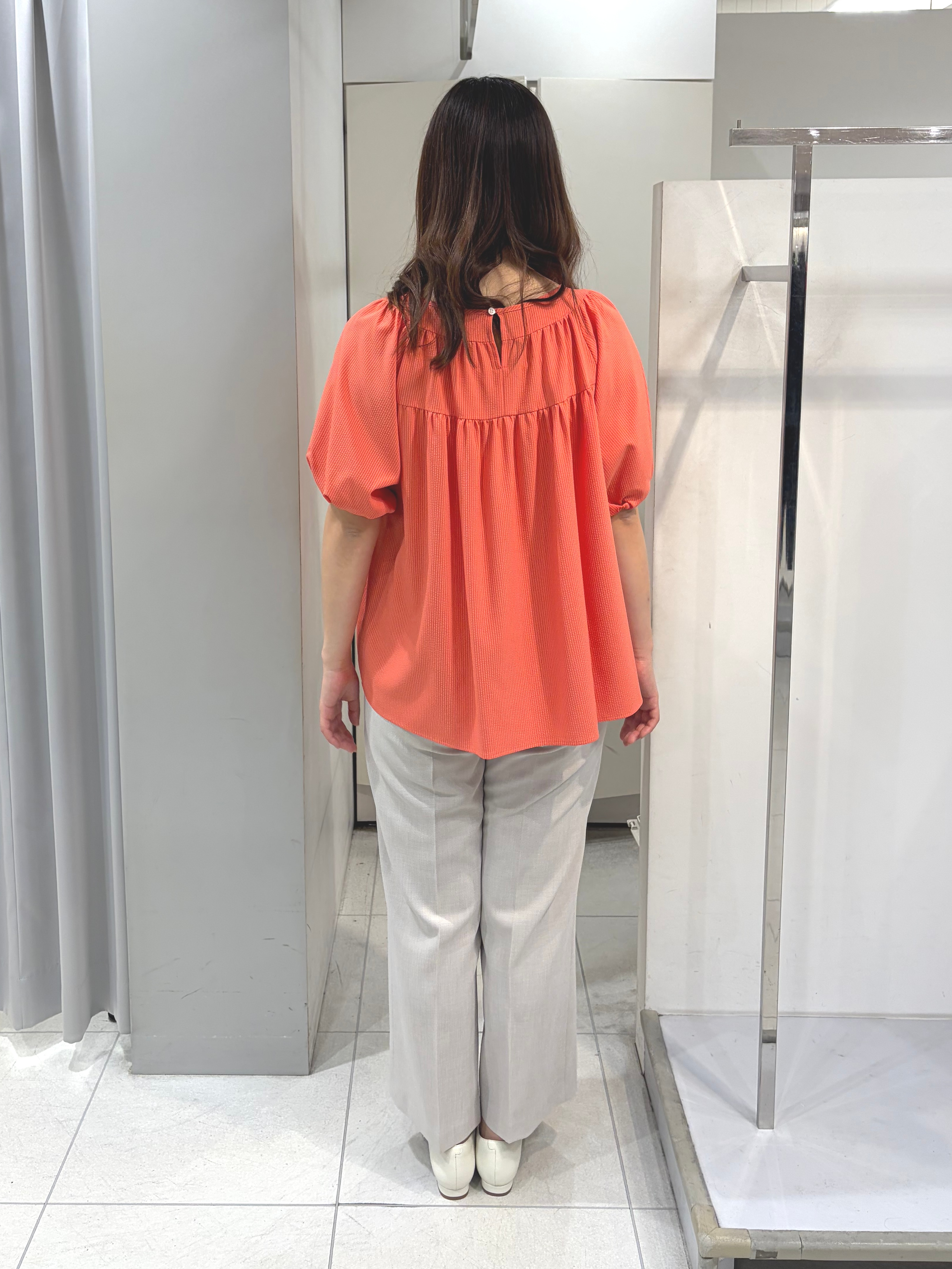 AZUSAさんの「Reflect｜ギャザーデザインブラウス」を使ったコーディネート