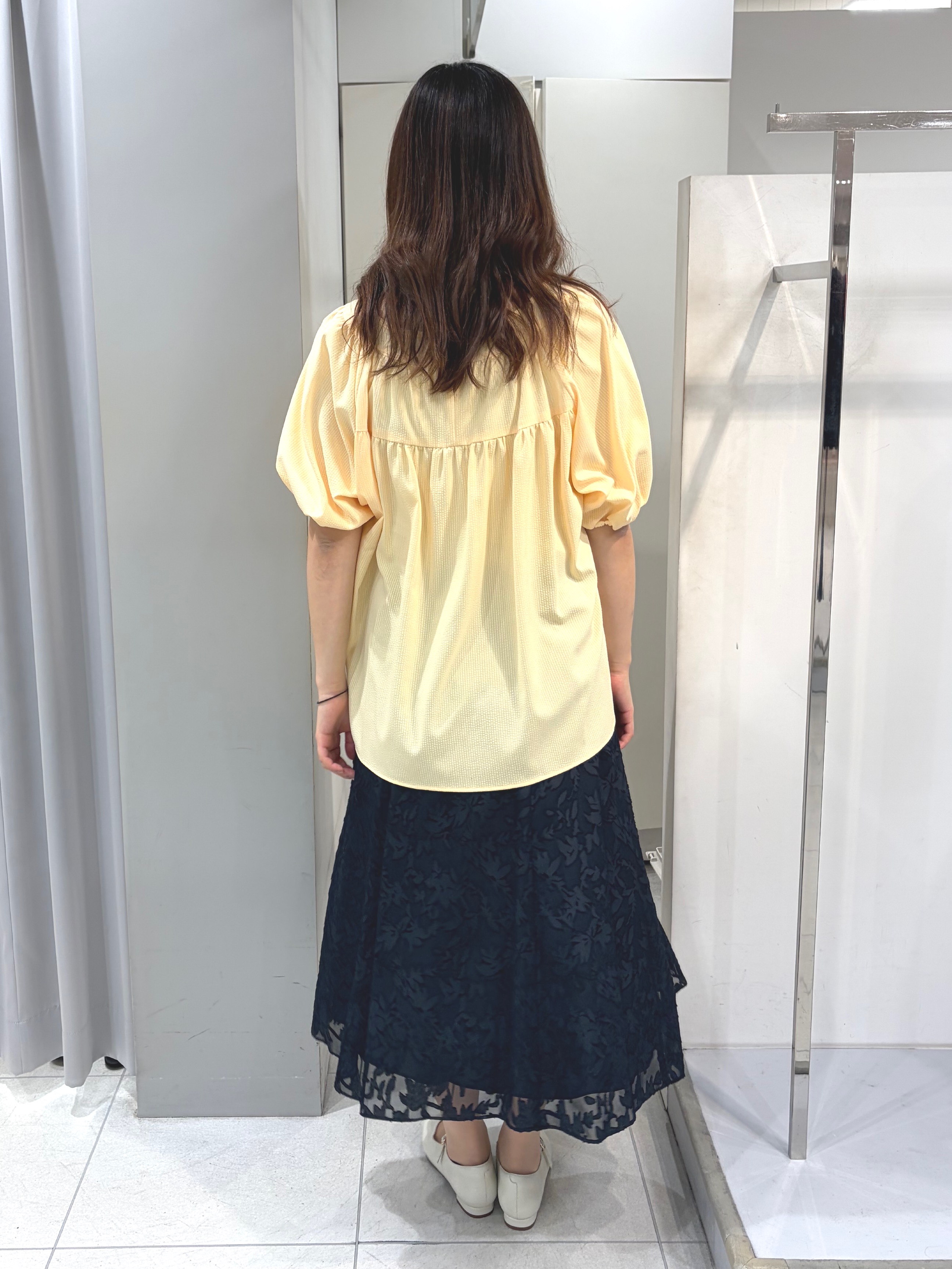 AZUSAさんの「Reflect｜ギャザーデザインブラウス」を使ったコーディネート