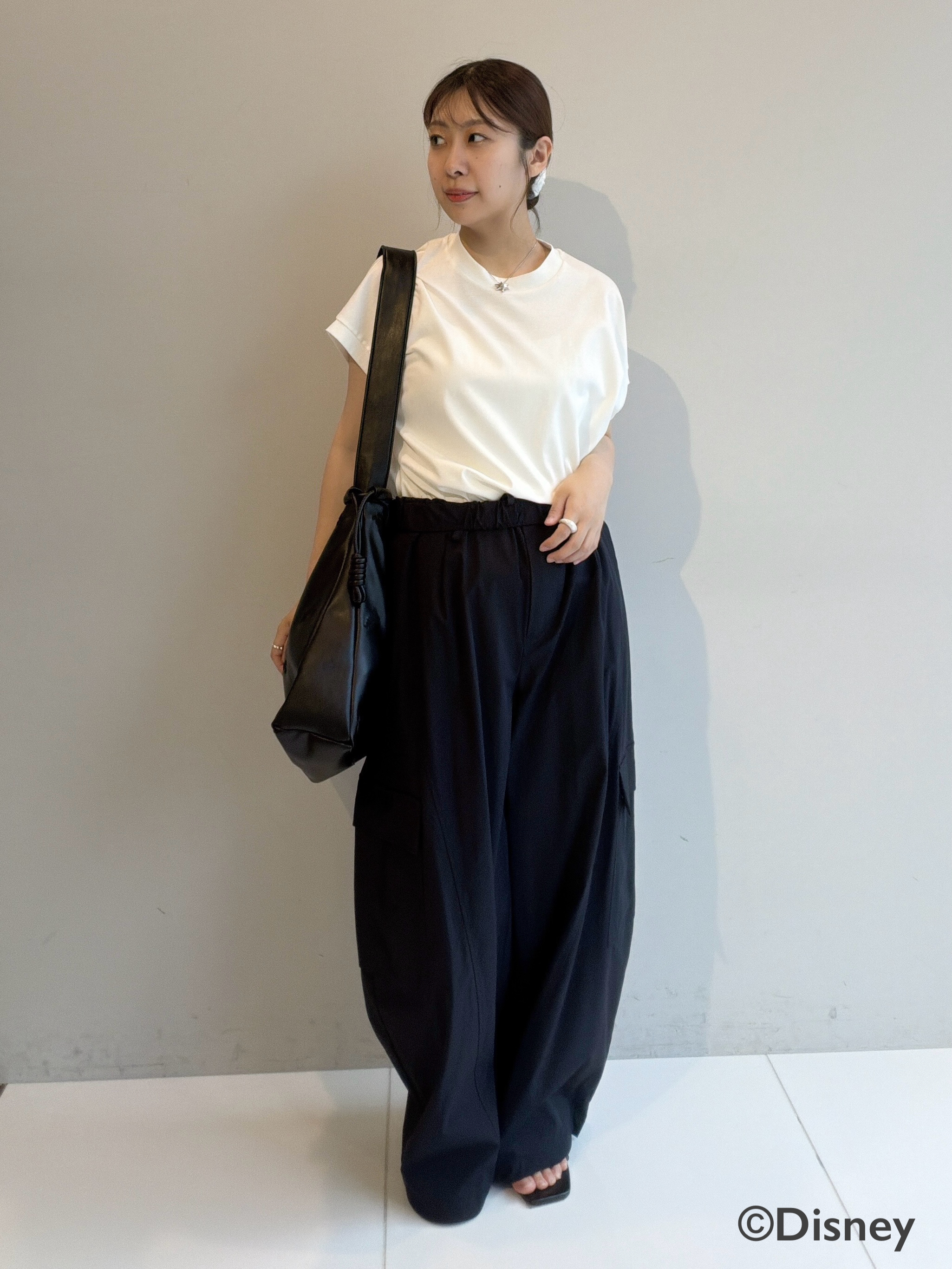 abeさんの「tk.TAKEO KIKUCHI｜カッティングカーゴパンツ」を使ったコーディネート