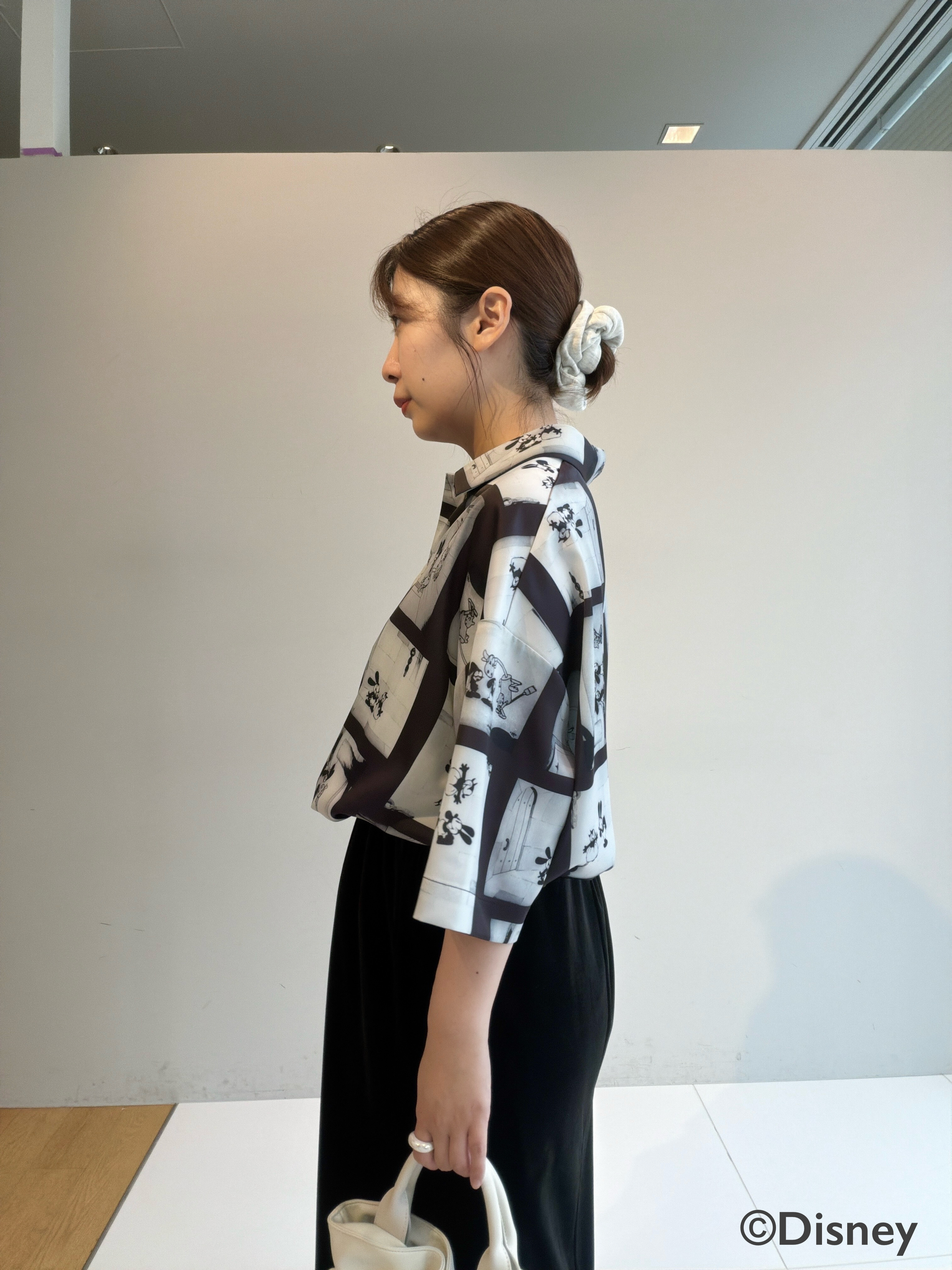 abeさんの「tk.TAKEO KIKUCHI｜Disney capsule collection 総柄シャツ」を使ったコーディネート