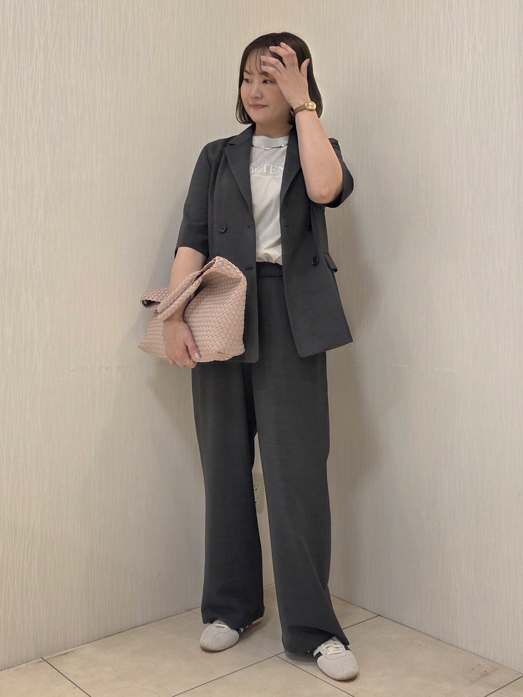 naokoさんの「UNTITLED｜【シワになりにくい/セットアップ可/接触冷感】ハーフスリーブジャケット」を使ったコーディネート