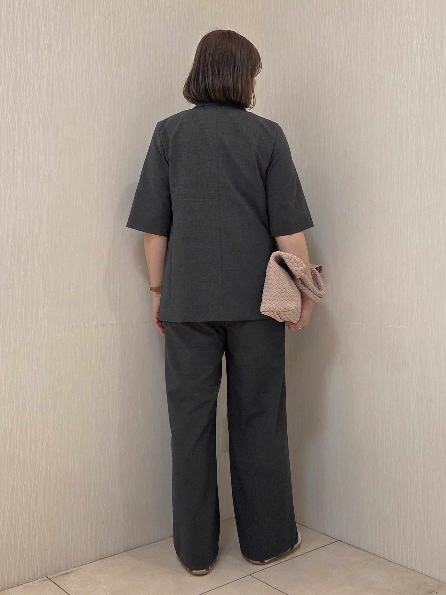 naokoさんの「UNTITLED｜【シワになりにくい/セットアップ可/接触冷感】ハーフスリーブジャケット」を使ったコーディネート