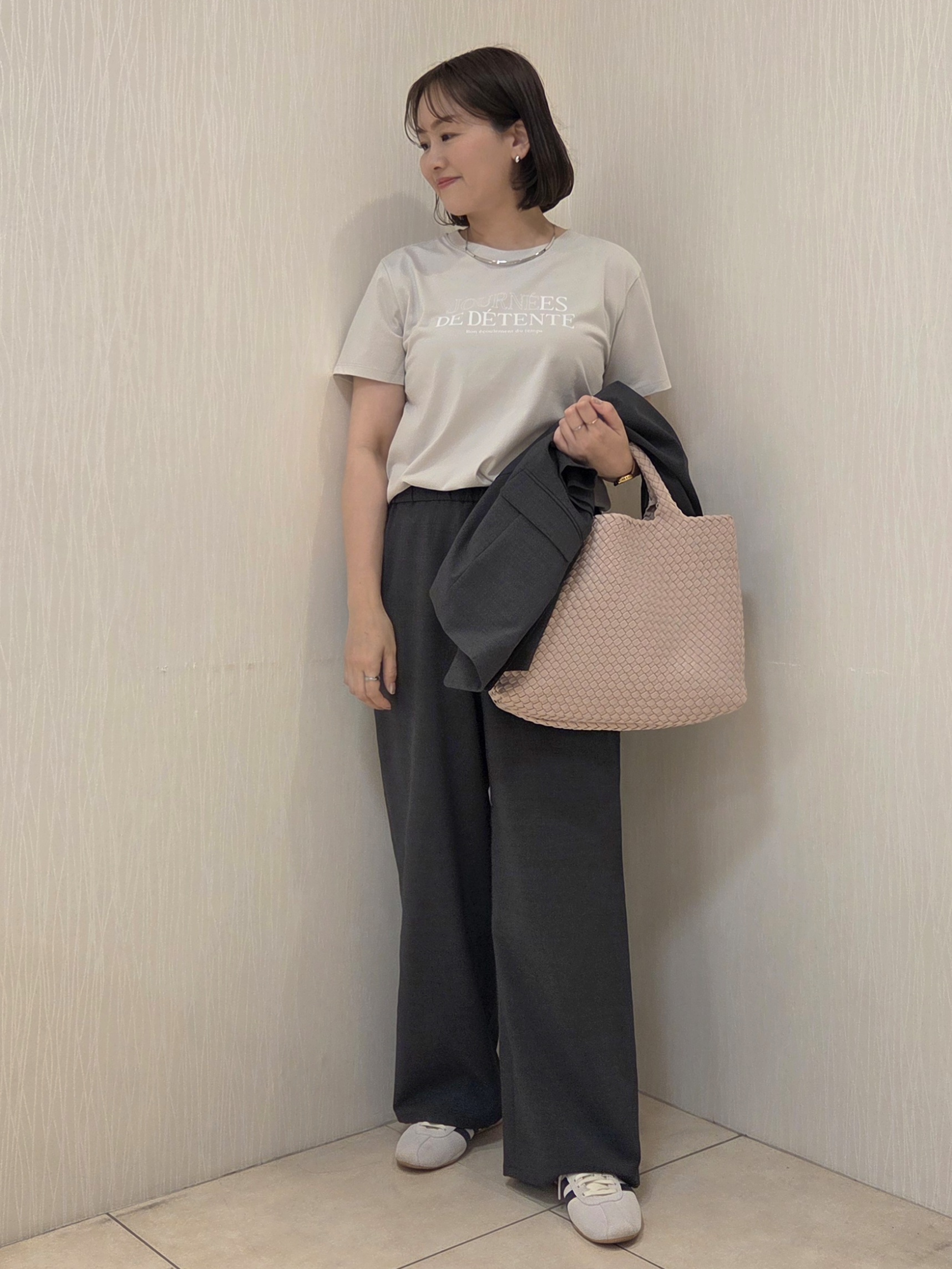 naokoさんの「UNTITLED｜【シワになりにくい/セットアップ可/接触冷感】ハーフスリーブジャケット」を使ったコーディネート