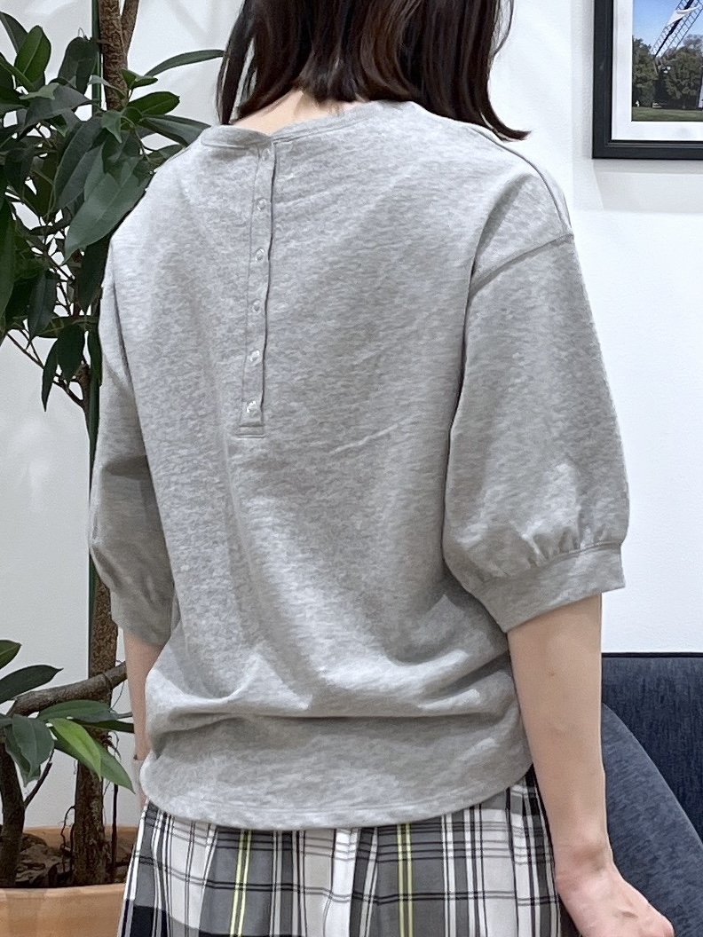 canaさんの「Dessin｜【360度可愛い】バックヘンリーカットソー5分袖」を使ったコーディネート