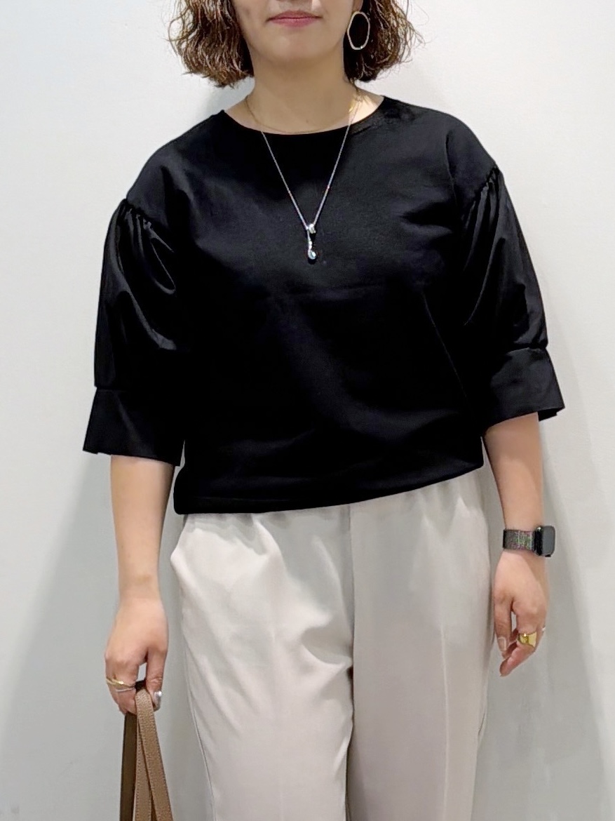 sumicaさんの「OPAQUE.CLIP｜ボリュームスリーブドッキングニット」を使ったコーディネート