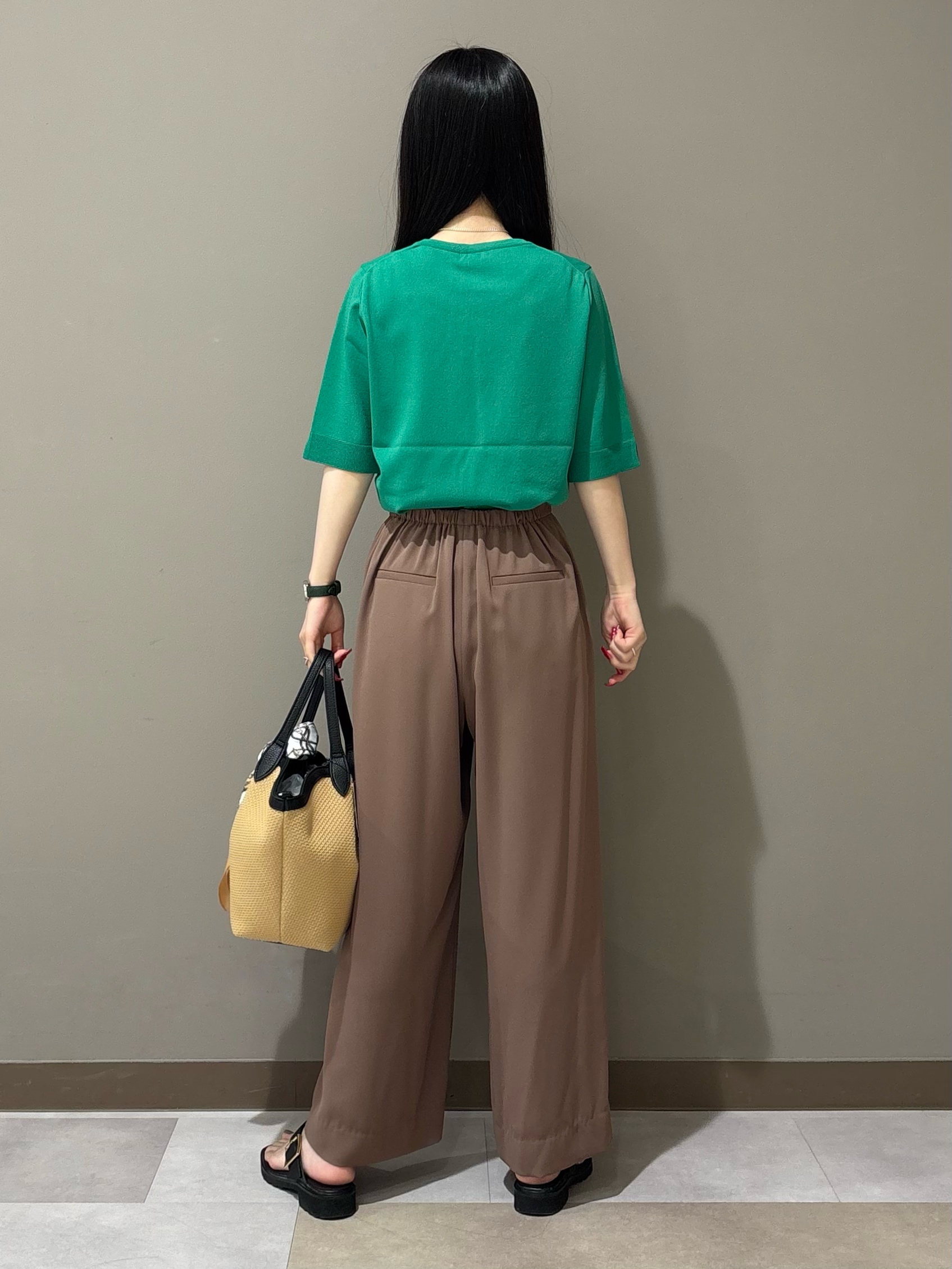 KEIKOさんの「INDIVI｜【UVケア/接触冷感／アンサンブル】丸首カーディガン＆袖スリット5分袖ニット」を使ったコーディネート