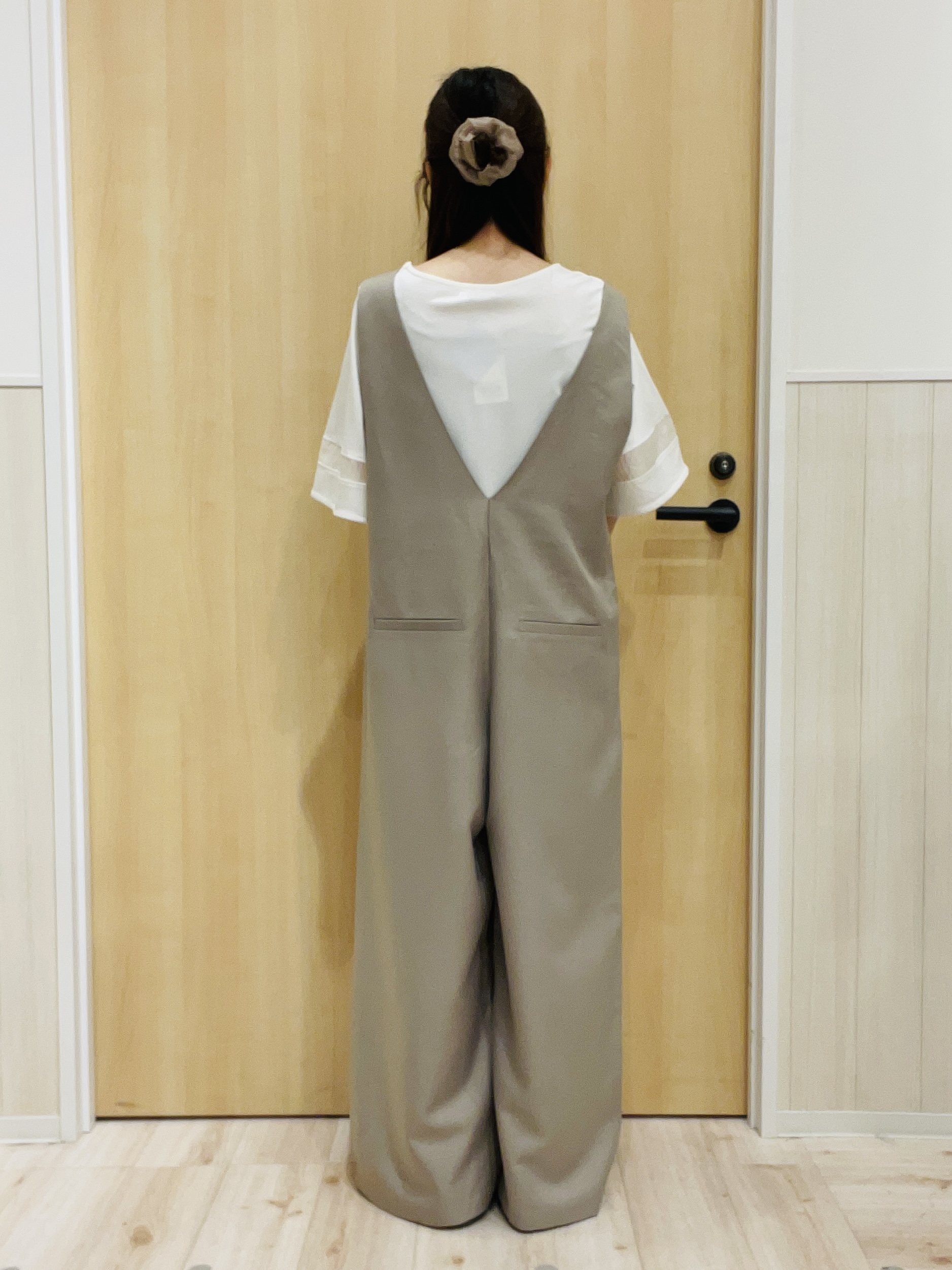 minamiさんの「SHOO･LA･RUE｜【洗濯後しわになりにくい/S-LL】ゆったりらくちんきれい見え　シンプルだから使いやすい 大人のオー」を使ったコーディネート