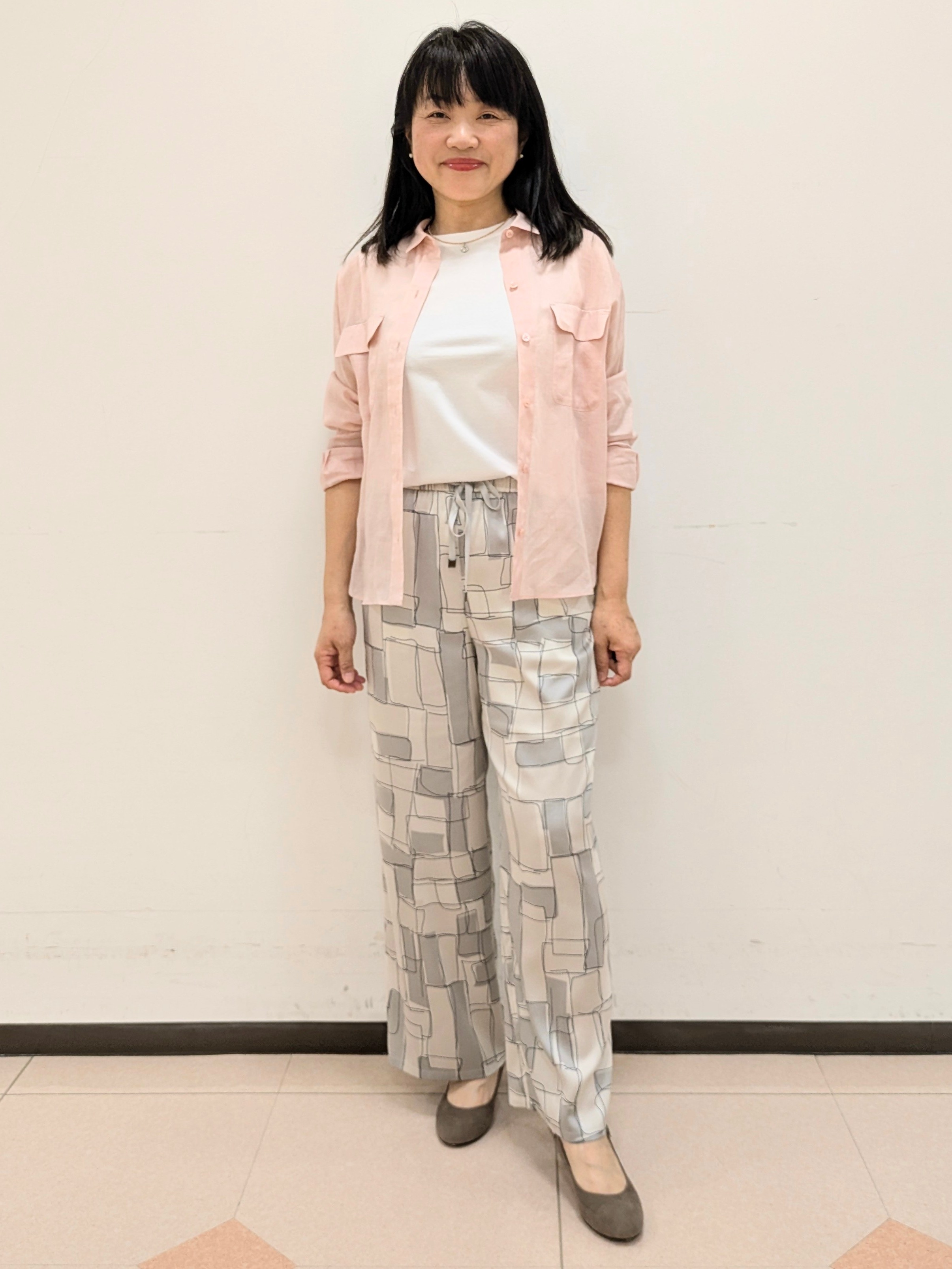 ともさんの「UNTITLED｜【接触冷感】ドライタッチシャツ」を使ったコーディネート