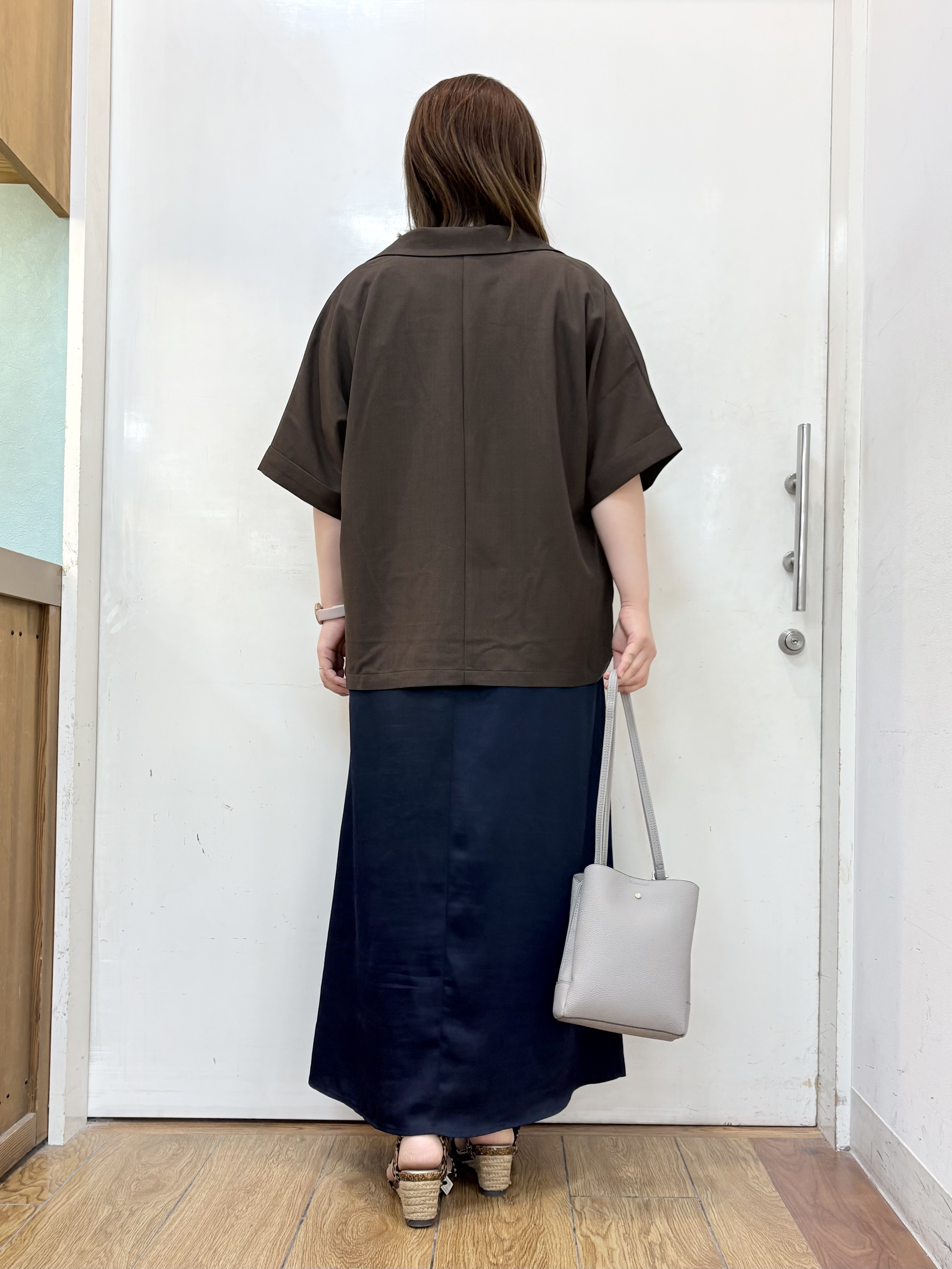 だいわさんの「SHOO･LA･RUE｜【セットアップ可/洗濯後しわになりにくい/S-LL】半袖とろみテーラードジャケット」を使ったコーディネート
